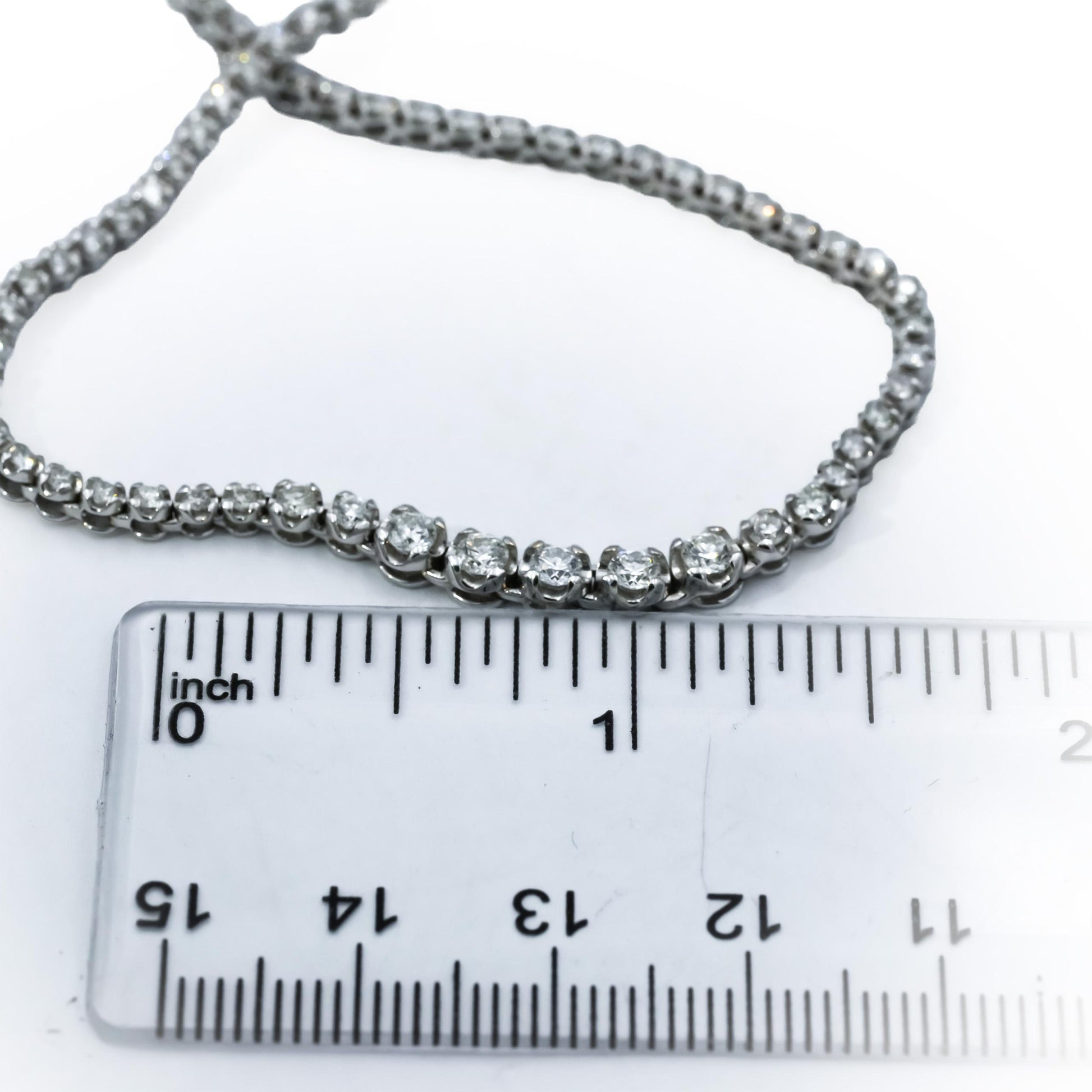 18k White Gold Round Diamond Graduated Width Riviera Necklace 3.50CT