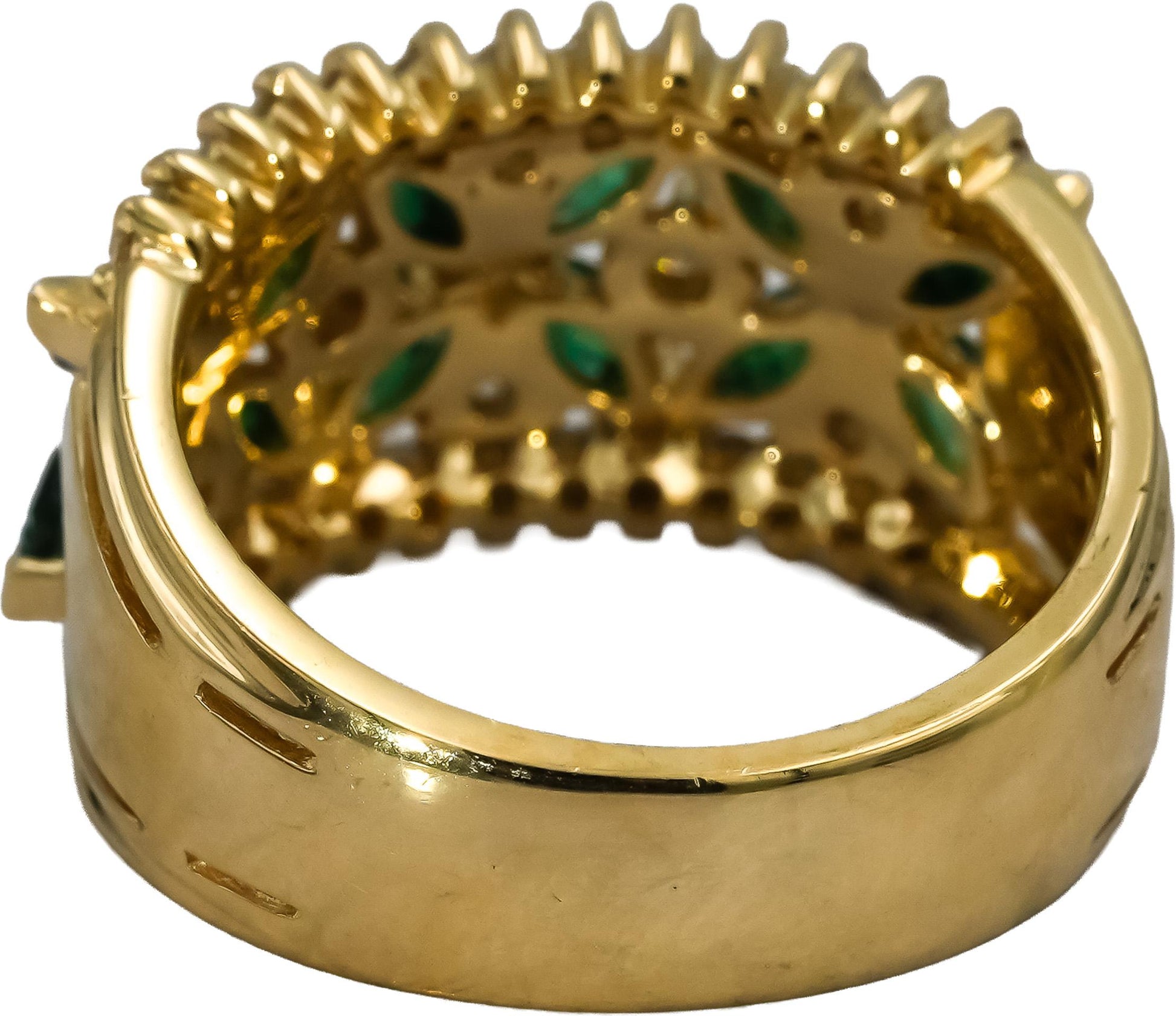 BH EFFY 14k Yellow Gold Diamond and Emerald Band Ring 0.88CT Size 7