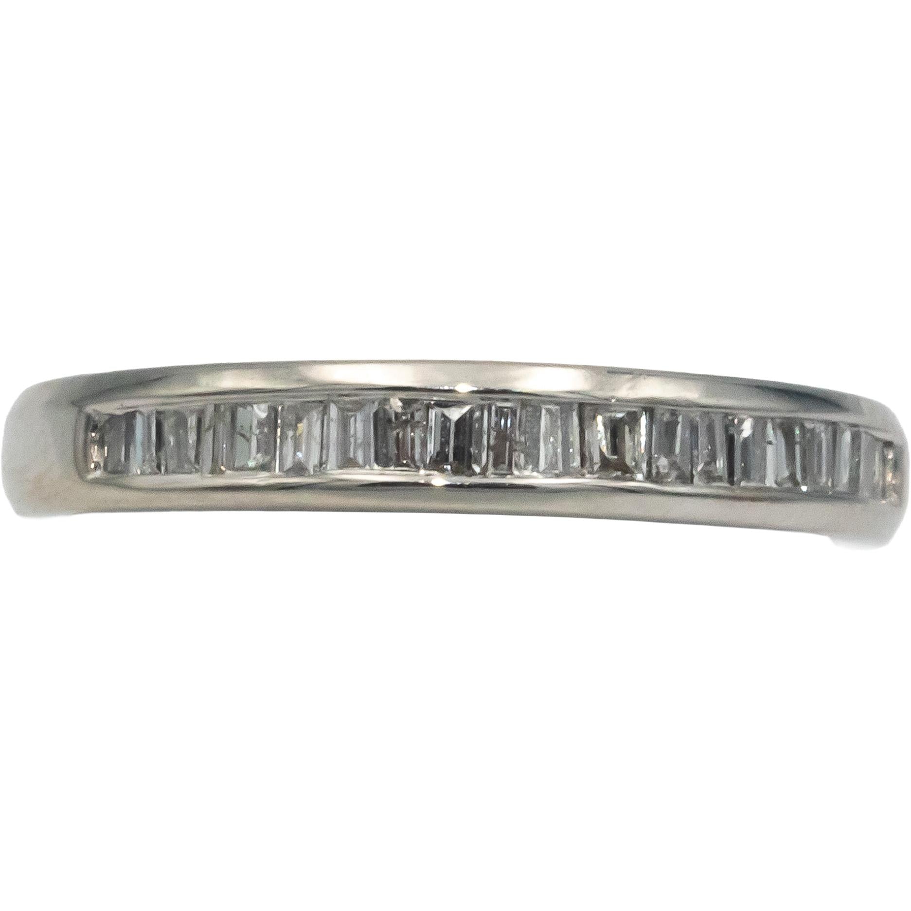 14k White Gold 0.25CT Baguette Cut Diamond Band Ring Size 5.5