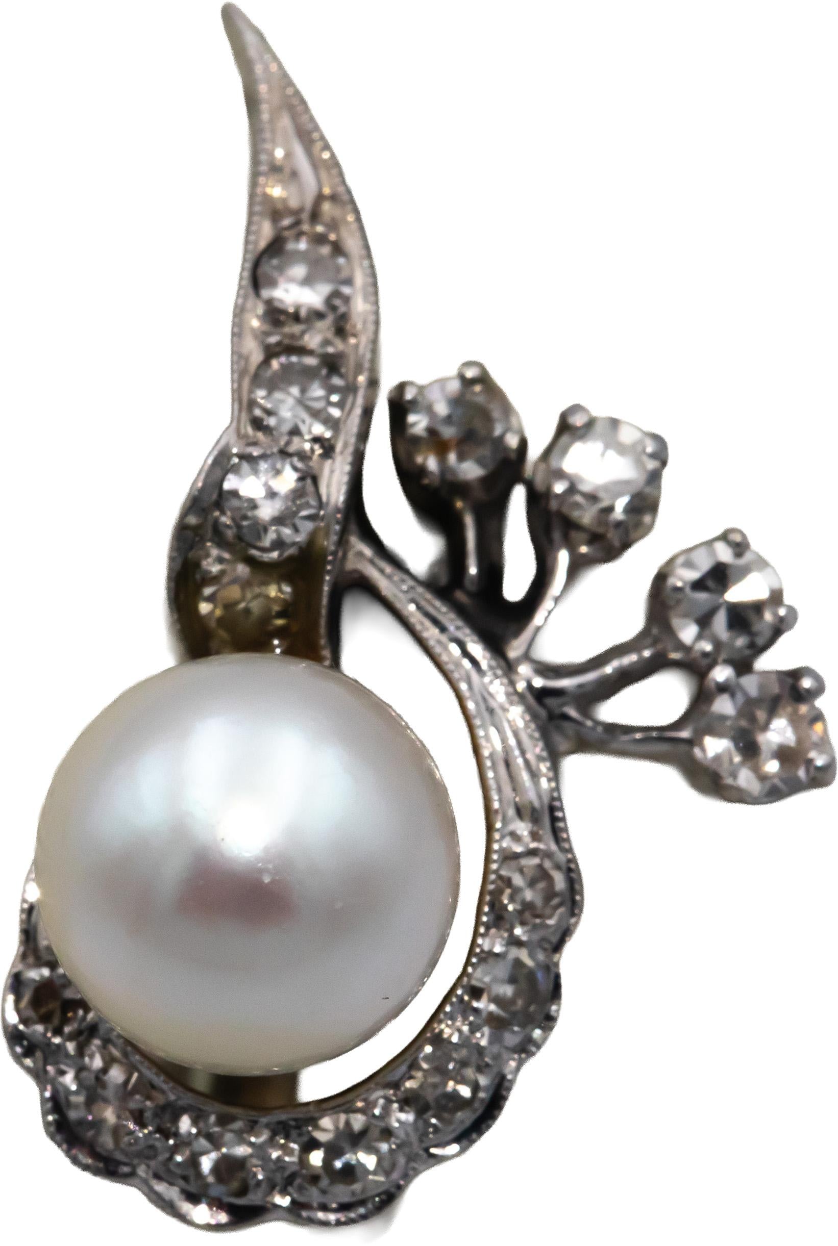 Antique Vintage 14k White Gold 0.75CT Diamond and 8.0mm Pearl Stud Earrings