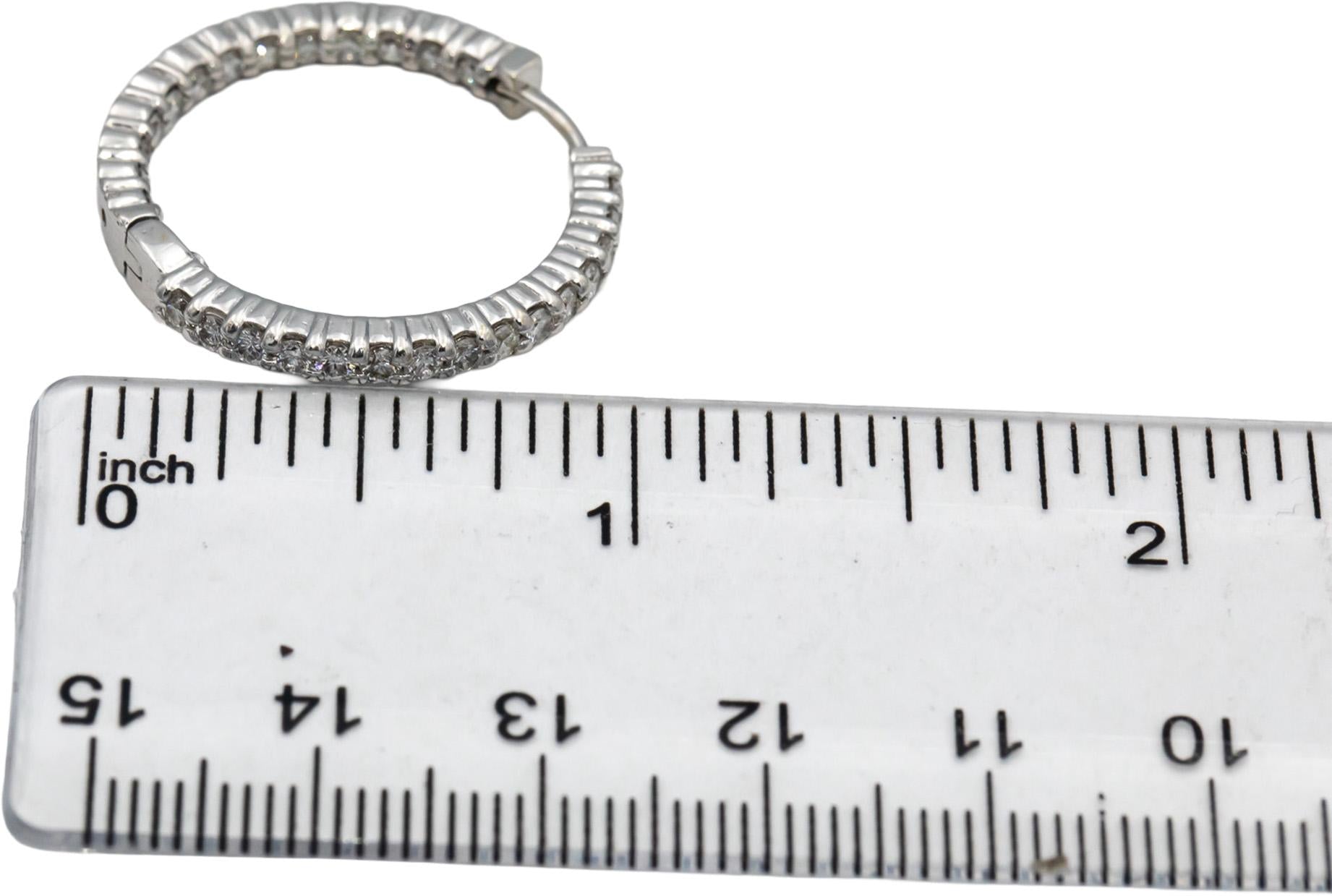 ROBERTO COIN 18k White Gold VS Round Diamond Inside Out Hoop Earrings 1.50CT