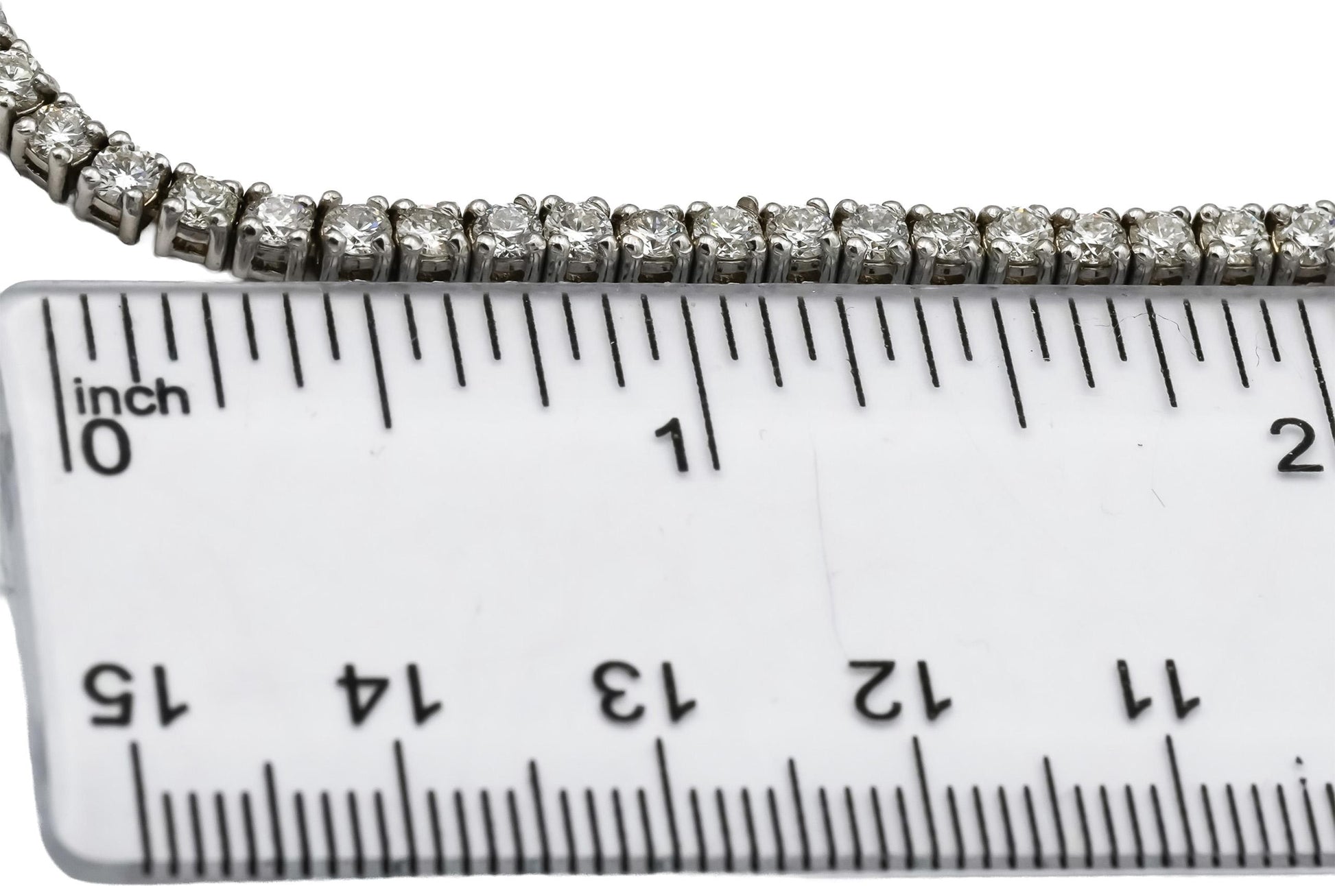 18k White Gold VS Round Diamond Tennis Necklace 14.94CT