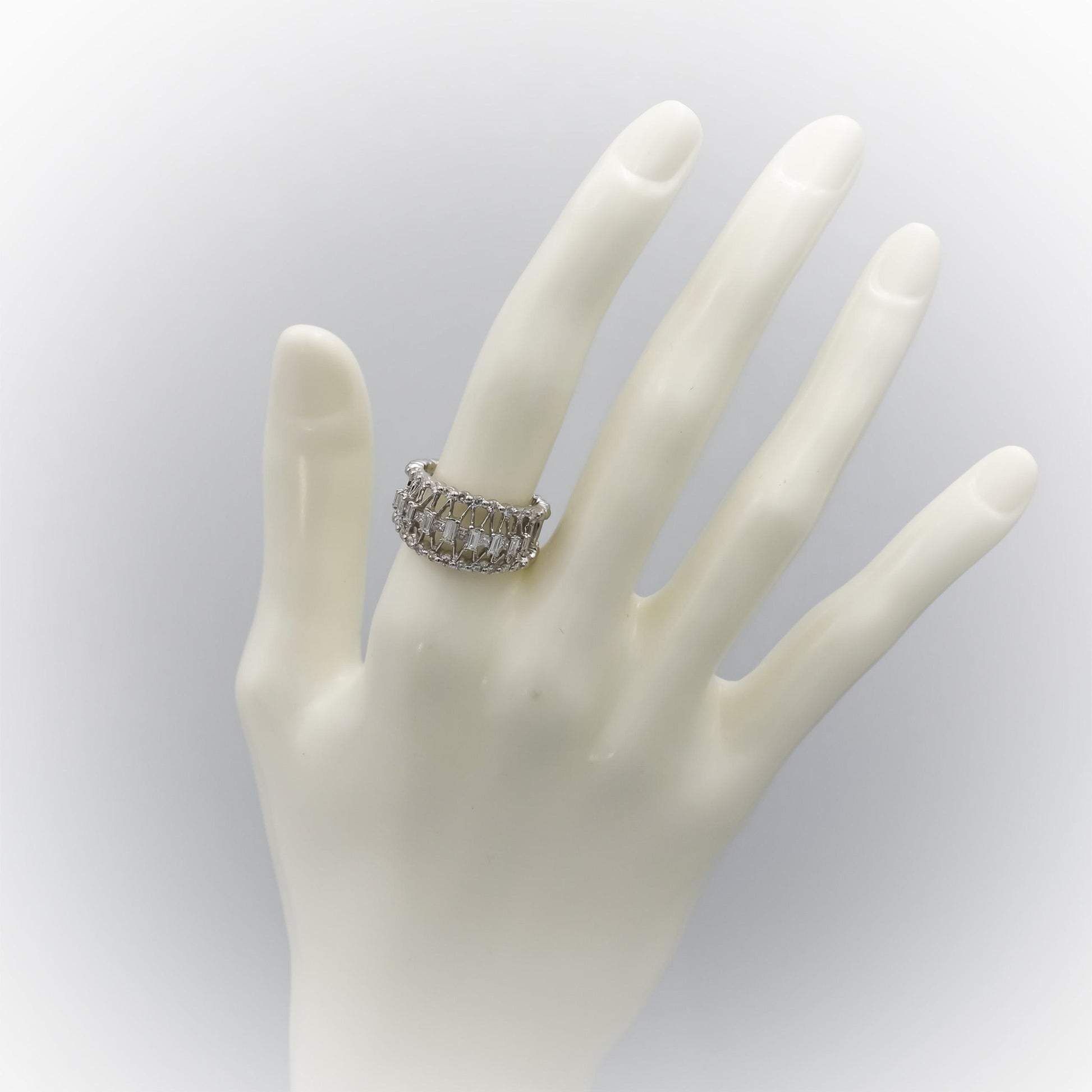 18k White Gold VS Princess Round Baguette Diamond Cocktail Ring 1.0CT Size 6.5