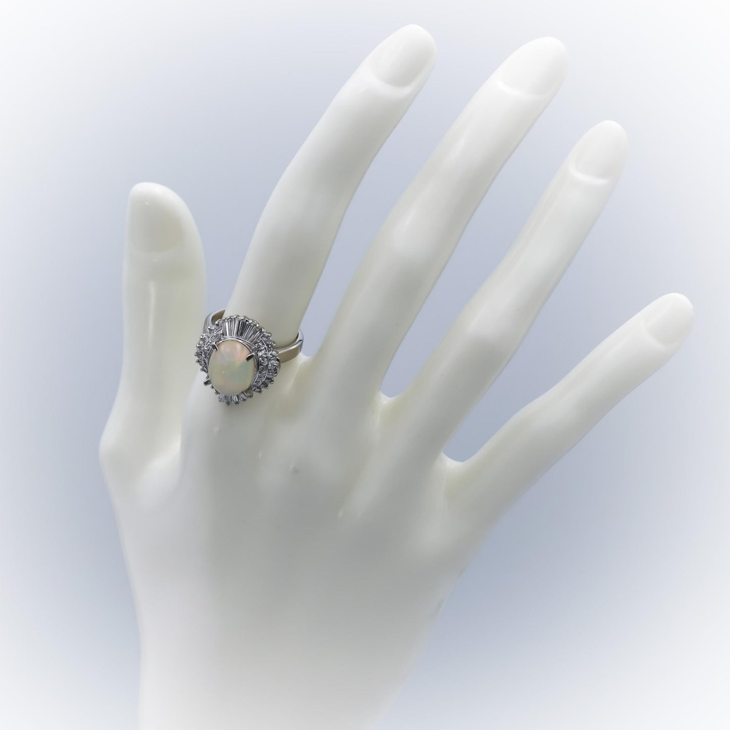 Platinum VS Diamond and Cabochon Opal Cocktail Ring 3.30CTW Size 6.25