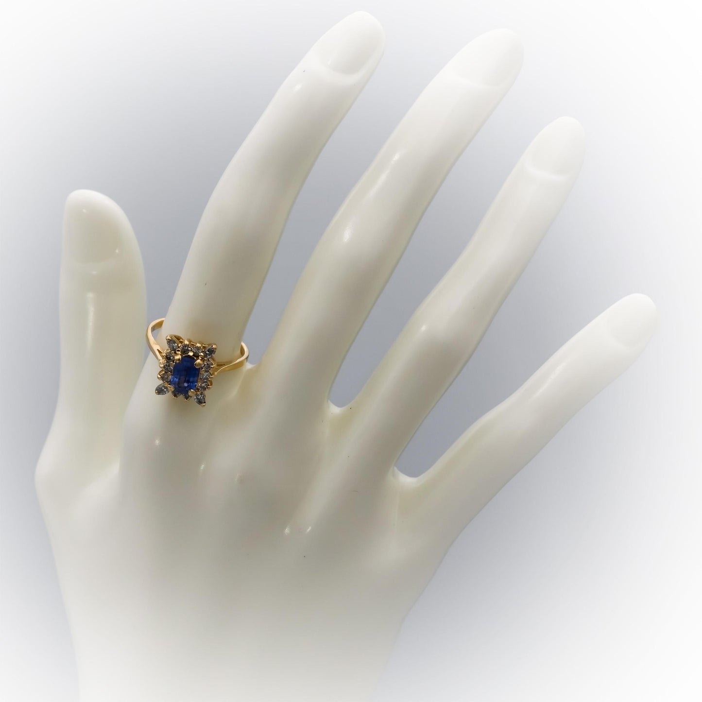 14k Yellow Gold Diamond and Tanzanite Cocktail Ring 1.10CT Size 6.75