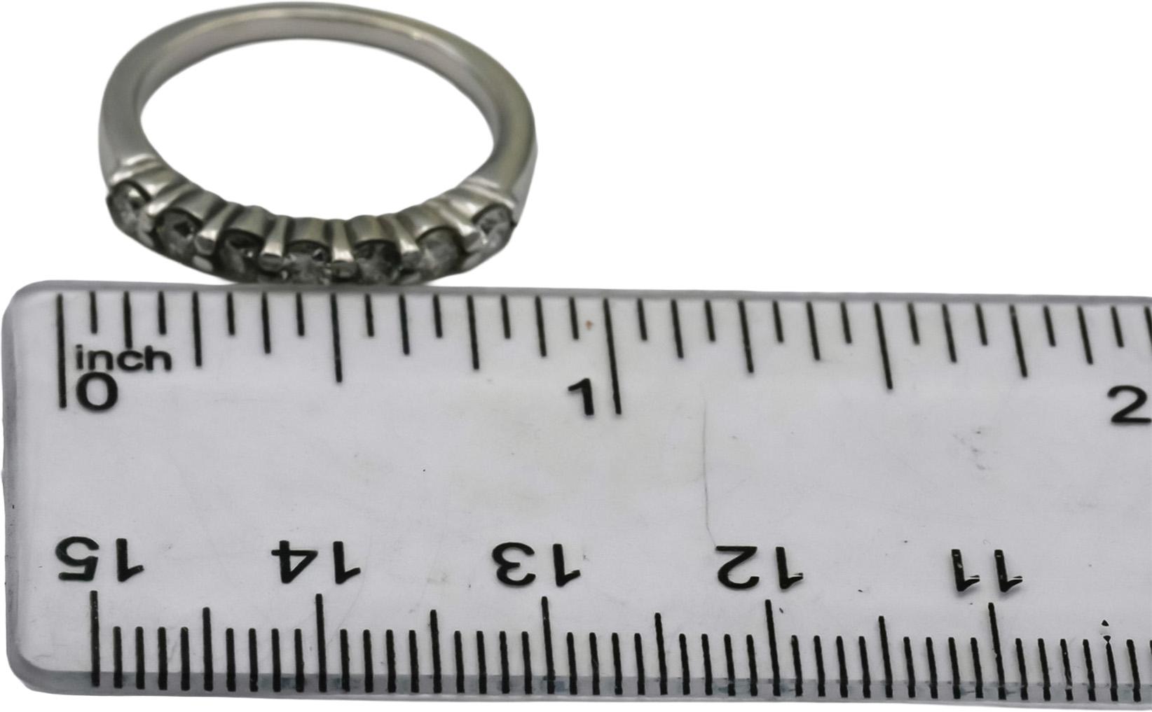 10k White Gold Round Diamond Seven Stone Band Ring 0.50CT Size 6.5