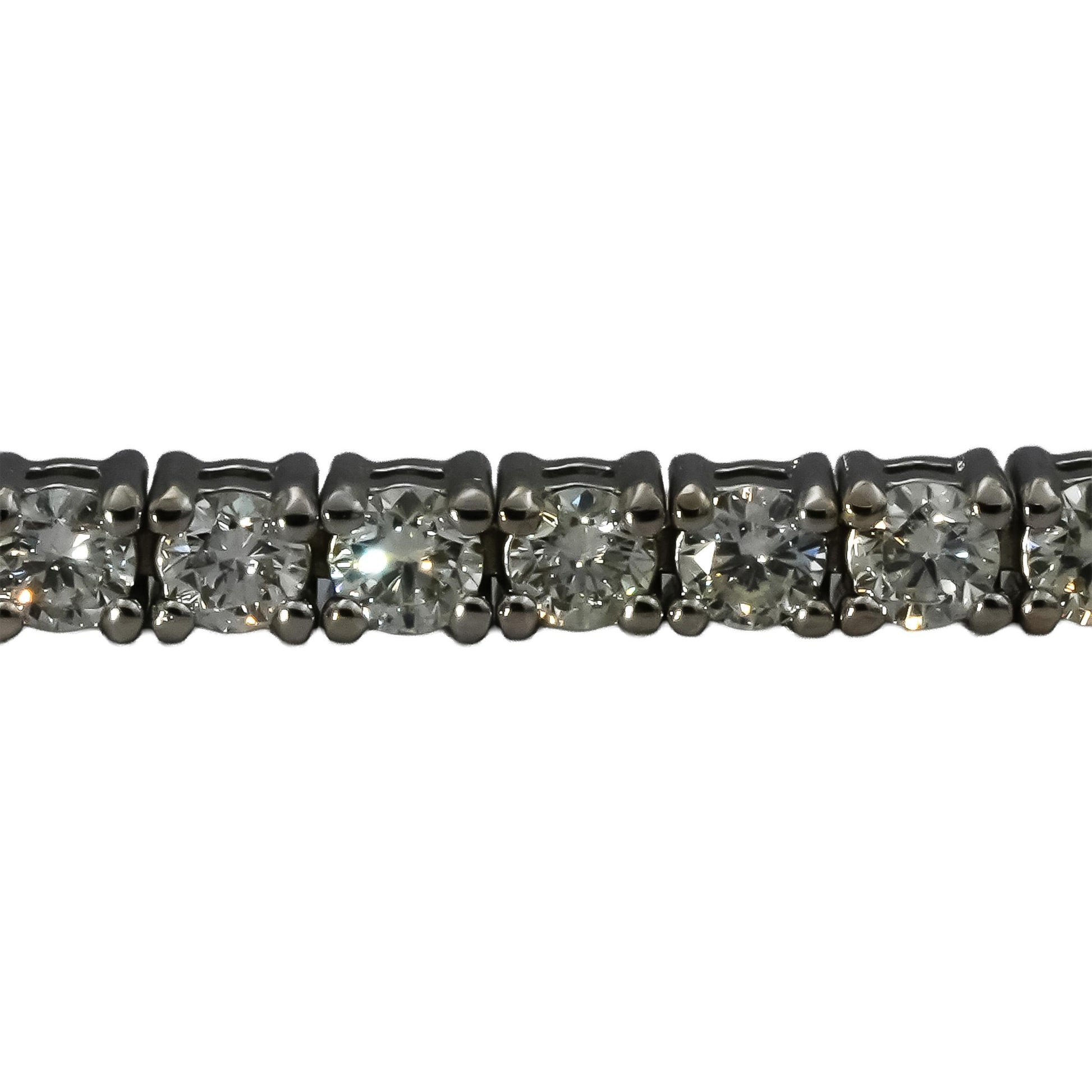 14k White Gold VS Round Diamond Tennis Bracelet 3.01CT 70 Pieces