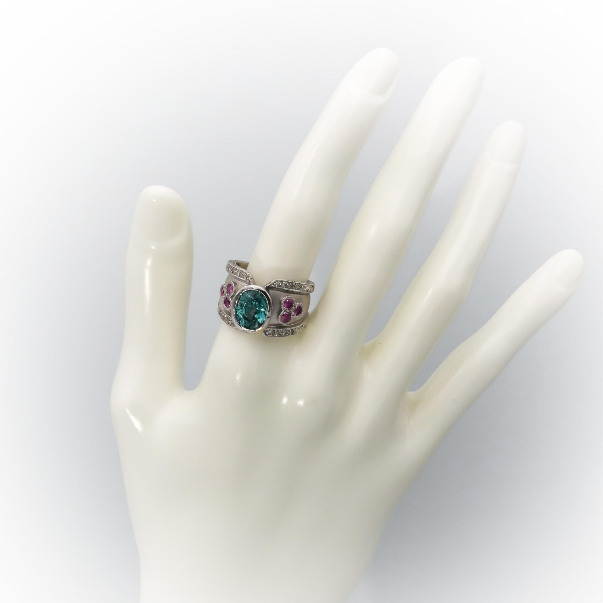 18k White Gold Diamond Blue & Pink Sapphire Cocktail Ring 5.25CT Size 7.25