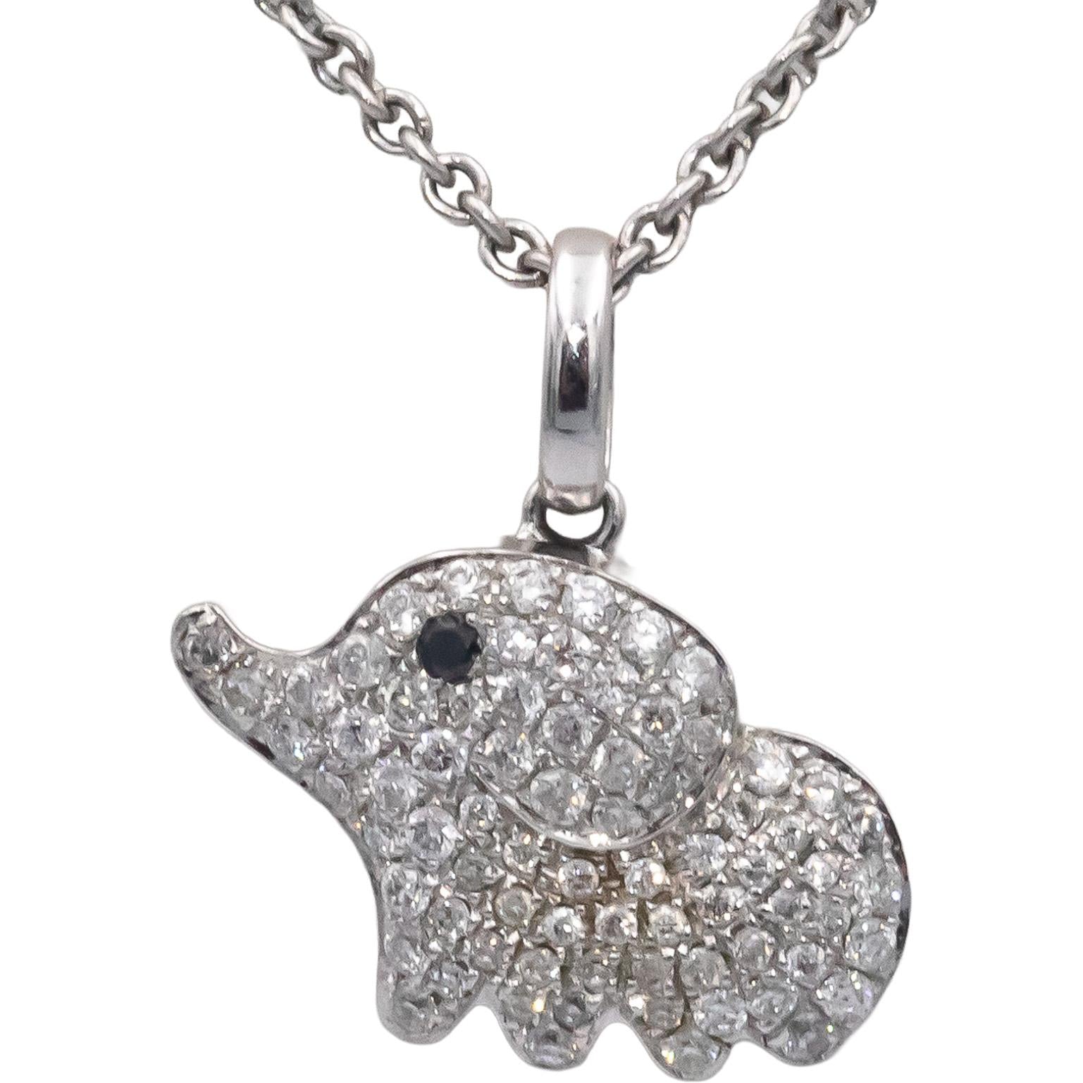 18k White Gold 0.25CT Round Cut Diamond Cluster Elephant Pendant Necklace