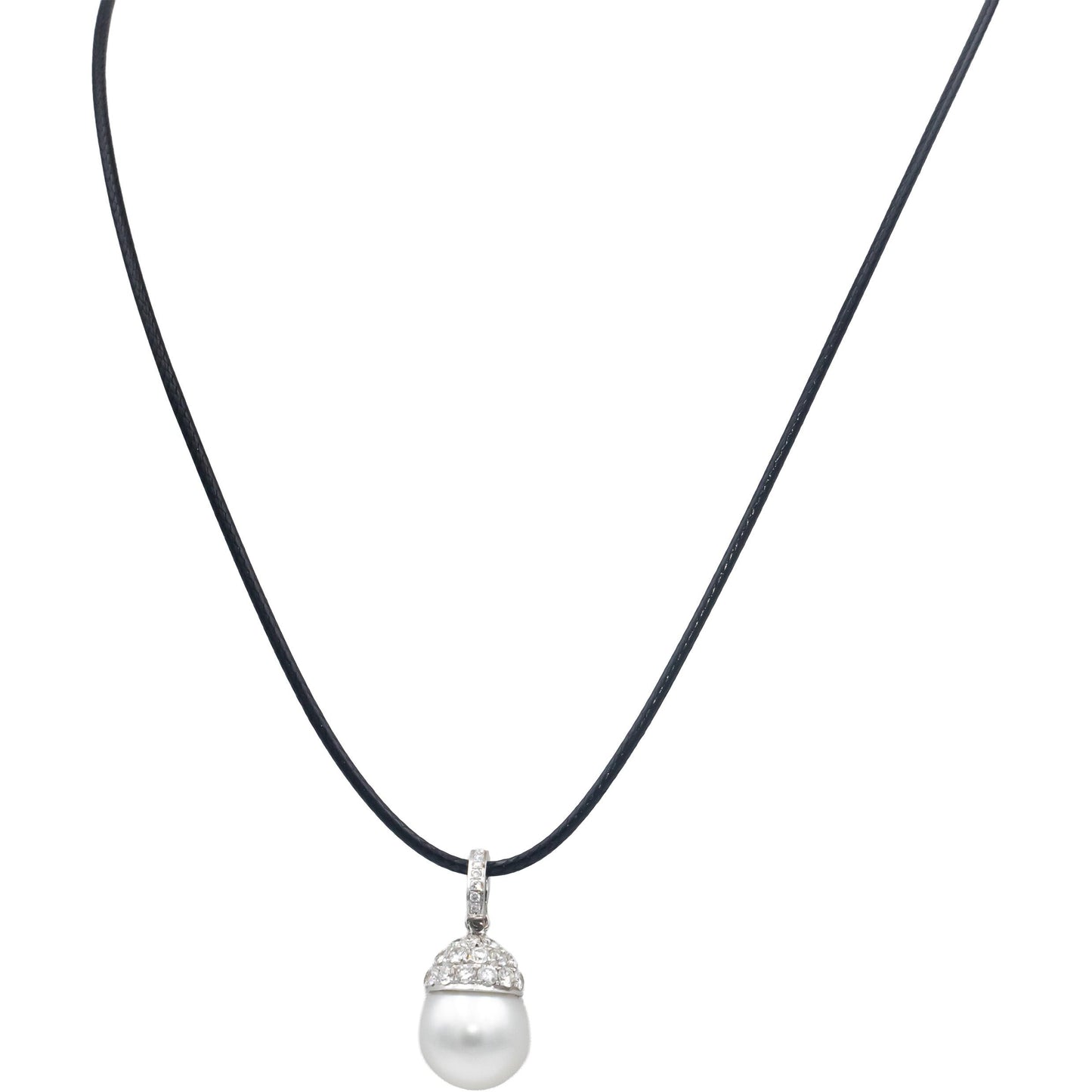 18k White Gold 1.06CT VS Round Cut Diamond and 12.5mm Pearl Pendant Necklace