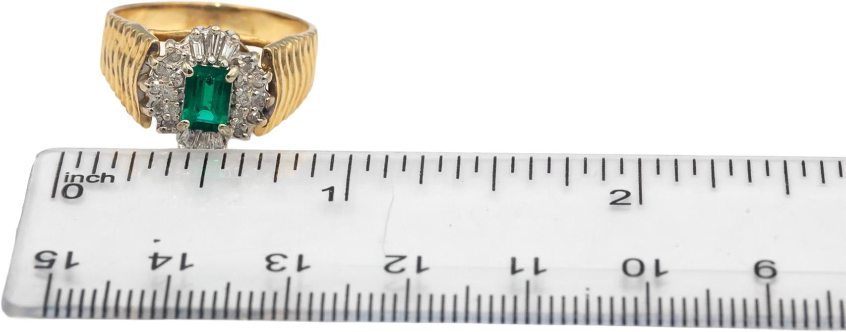 14k Yellow & White Gold Emerald & Diamond Cocktail Ring 0.60CT Size 7.5