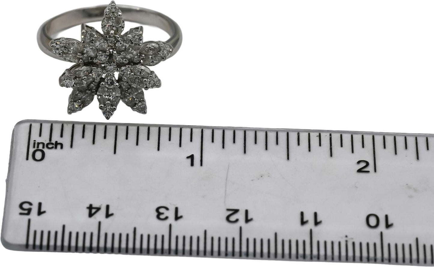 18k White Gold Round and Marquise Diamond Flower Ring 1.0CT Size 9.5
