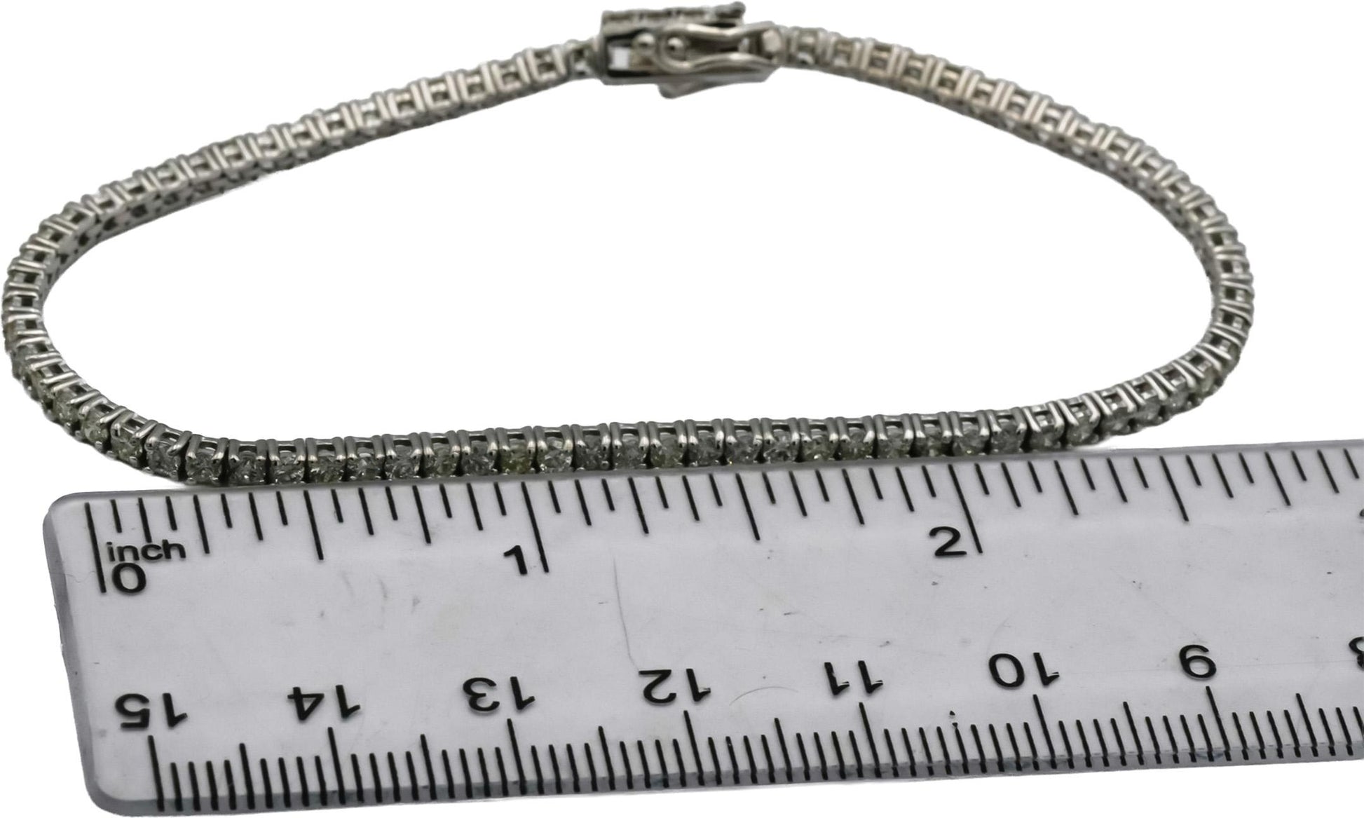 14k White Gold VS Round Diamond Tennis Bracelet 2.52CT 67 Pieces