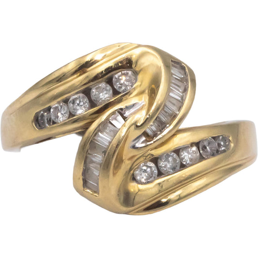 14k Yellow Gold 0.35CT Round and Baguette Cut Diamond Ring Size 7