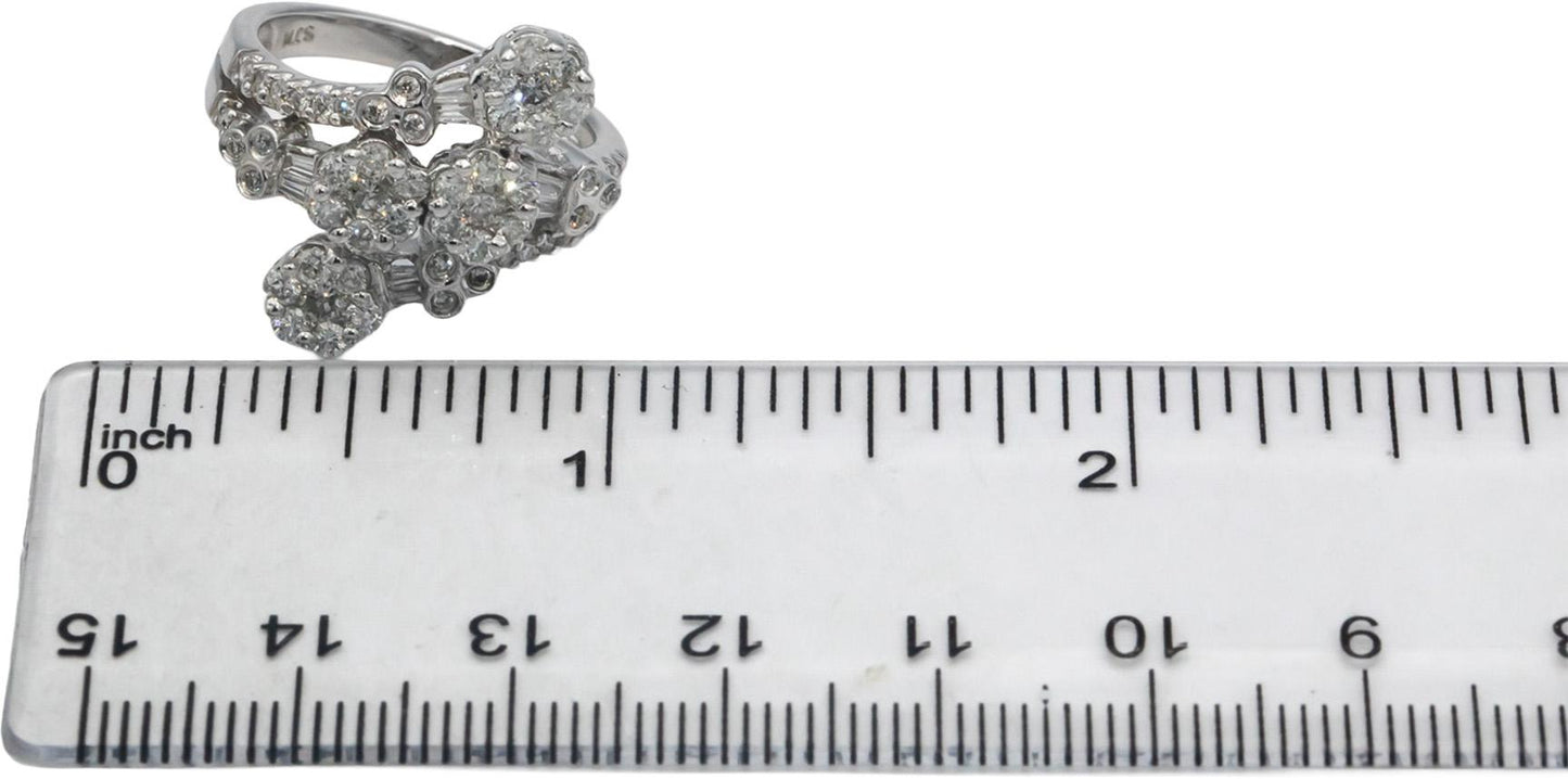 14k White Gold 1.0CT Round & Baguette Cut Diamond Cluster Ring Size 7