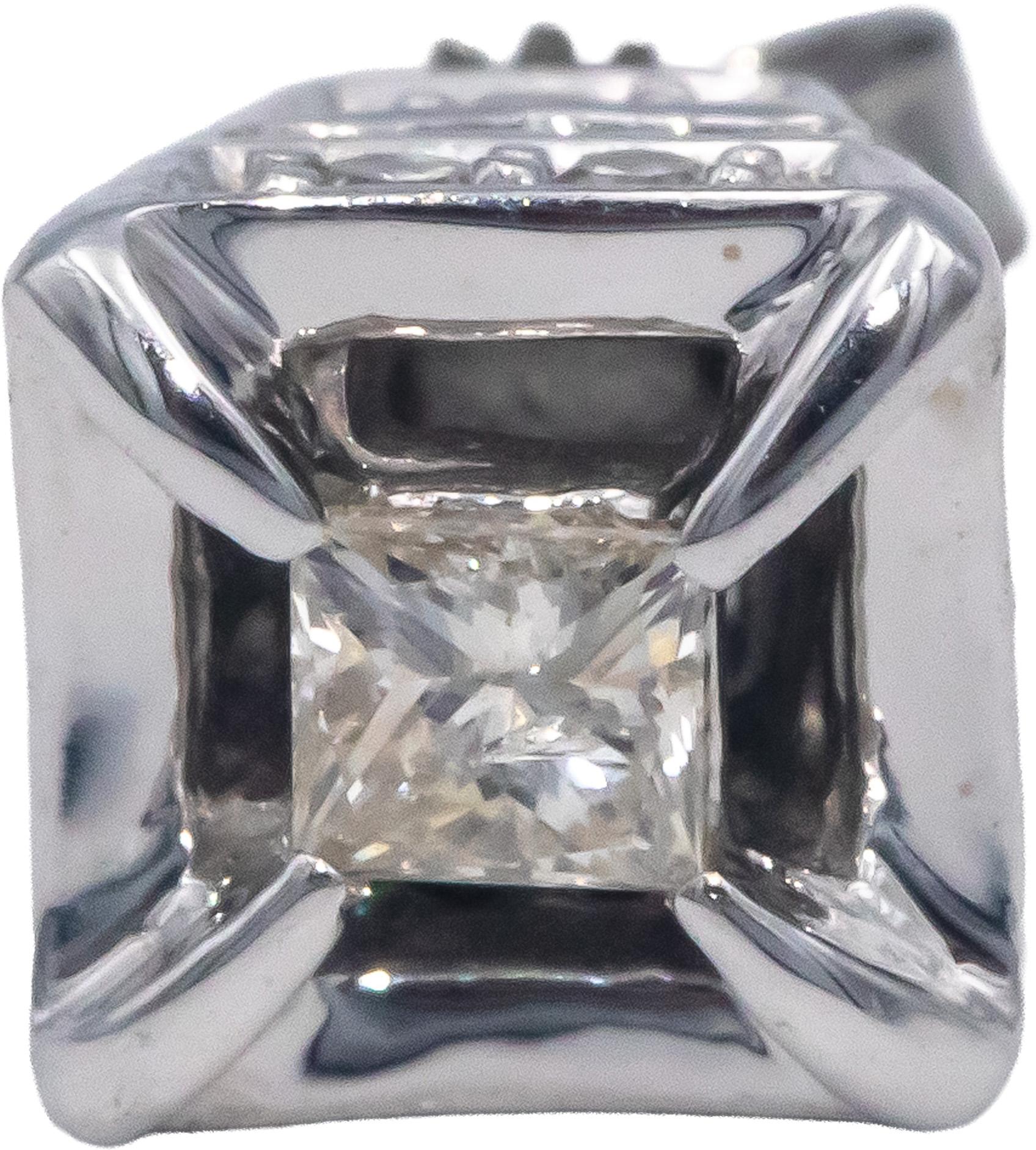 10k White Gold 0.50CT Princess and Round Cut Diamond Stud Earrings