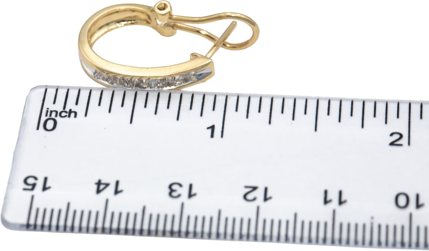 14k Yellow Gold 0.50CT VS Round Cut Diamond Hoop Curved Earrings