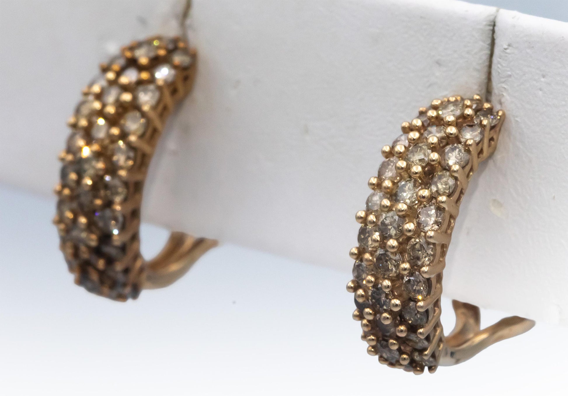 10k Yellow Gold Jewelry 1.25CT Round Cut Diamond Curved Cluster Earrings