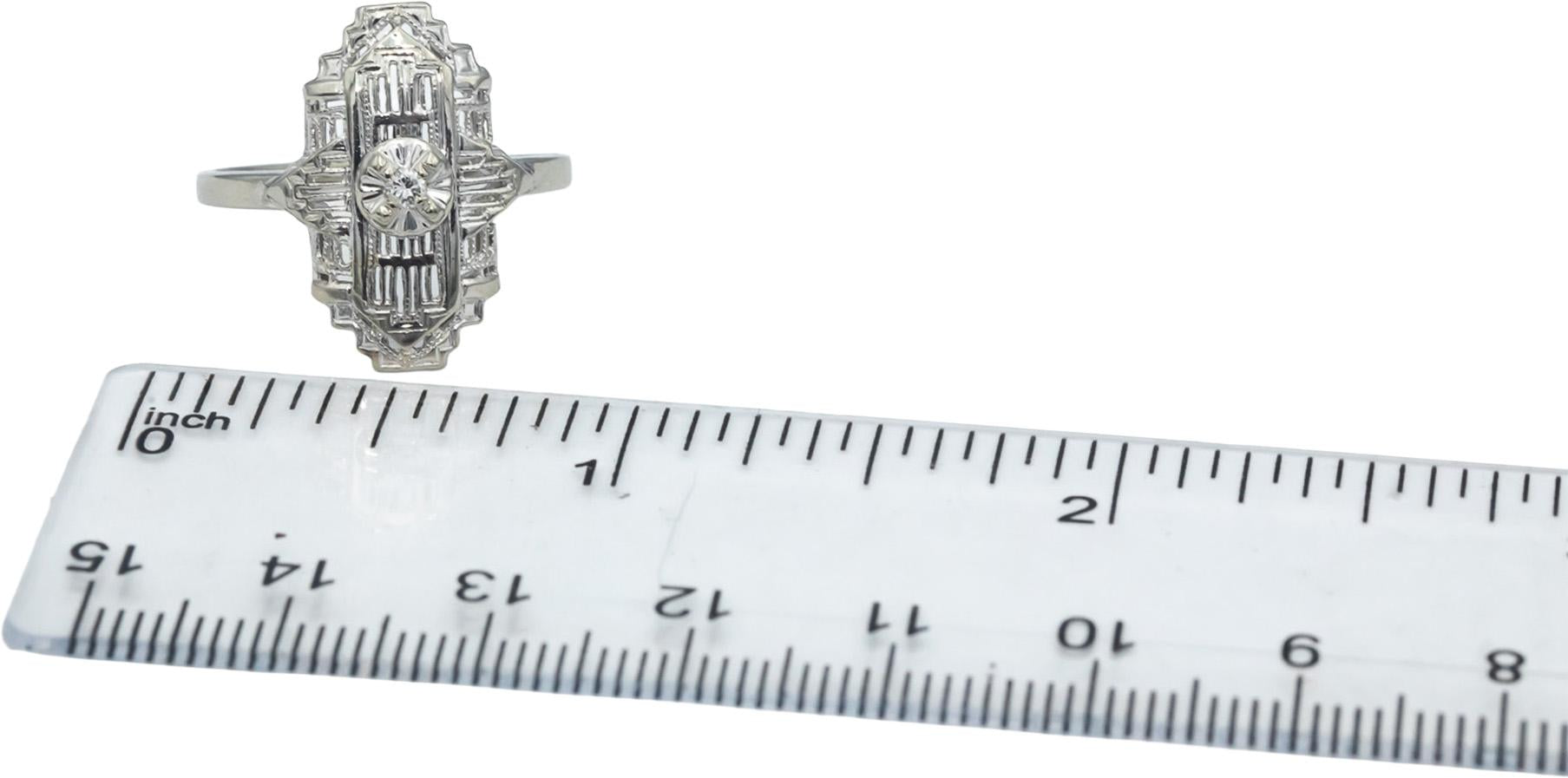 Vintage 10k White Gold VS Diamond Solitaire Filigree Ring 0.05CT Size 7