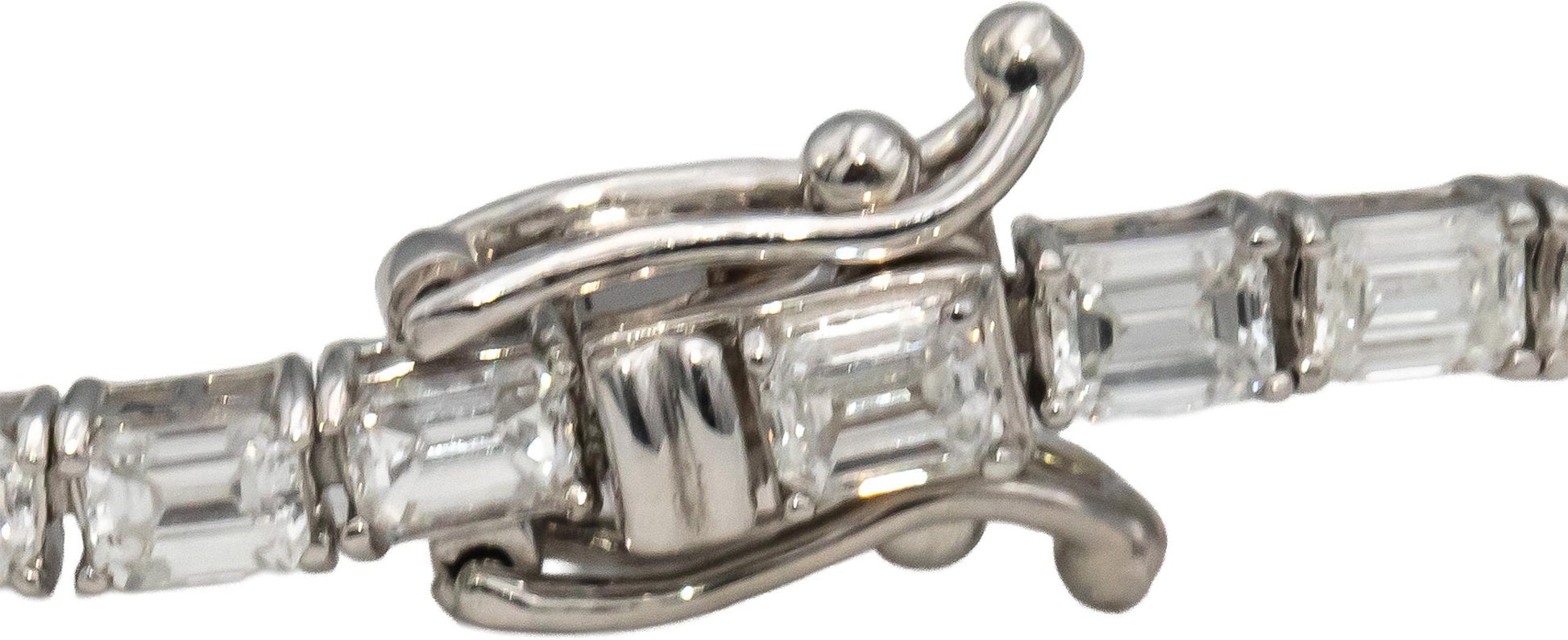 14k White Gold VS Emerald Cut Tennis Bracelet 5.64CT