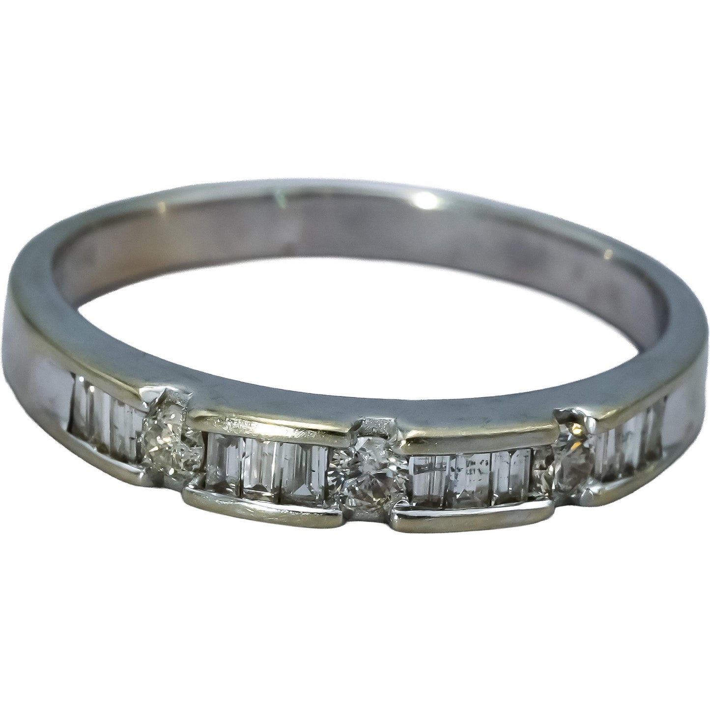 14k White Gold Baguette and Round Diamond Band Ring 0.25CT Size 8.25