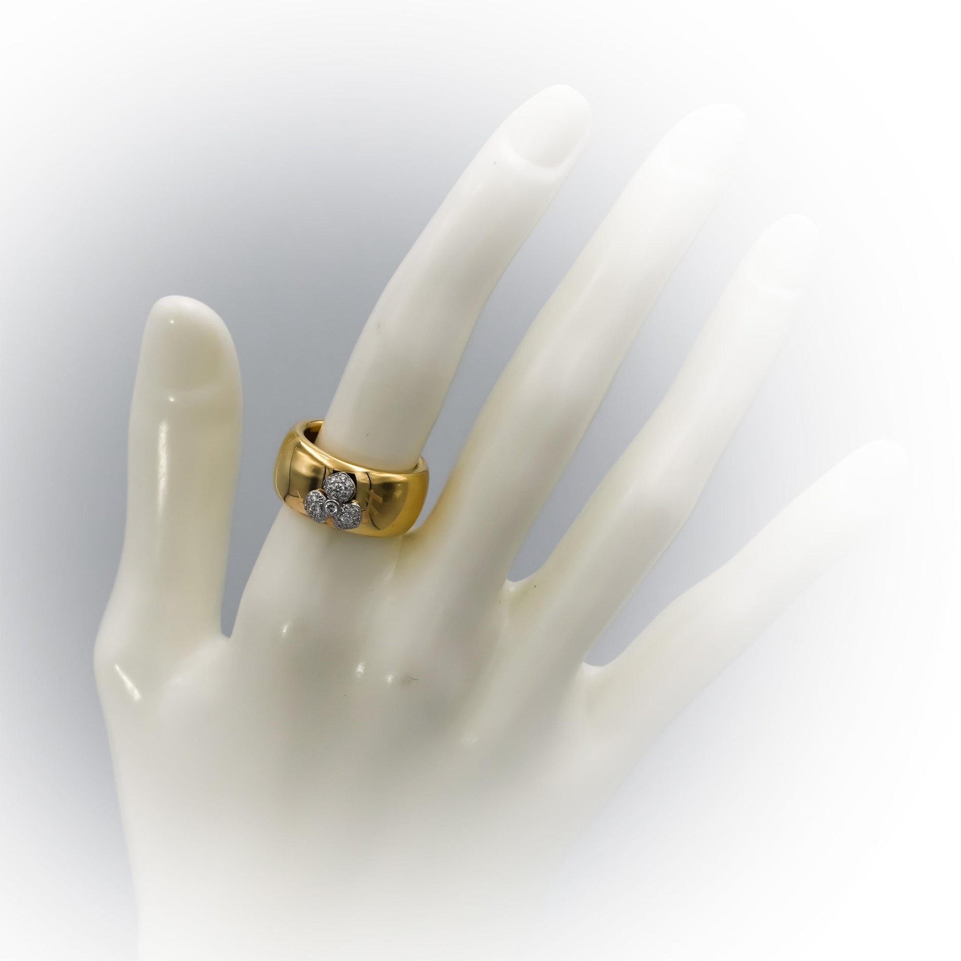 TIFFANY & CO. Vintage 18k Yellow Gold VS Diamond Flower Ring 0.24CT Size 5.75