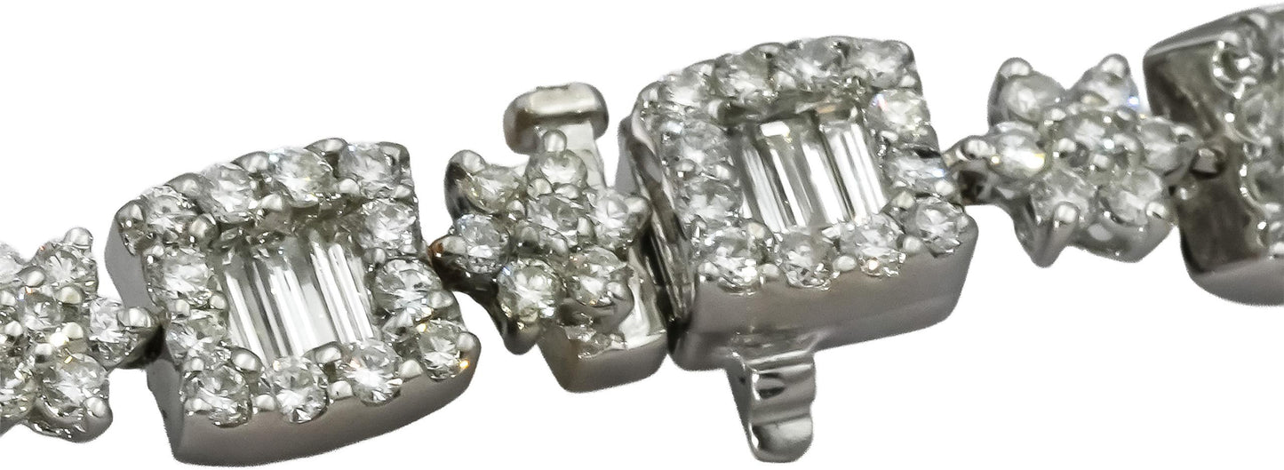 18k White Gold Round and Baguette Cut Diamond Fancy Link Bracelet 4.20CT