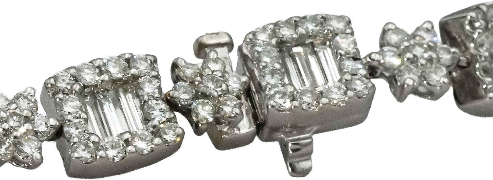 18k White Gold Round and Baguette Cut Diamond Fancy Link Bracelet 4.20CT