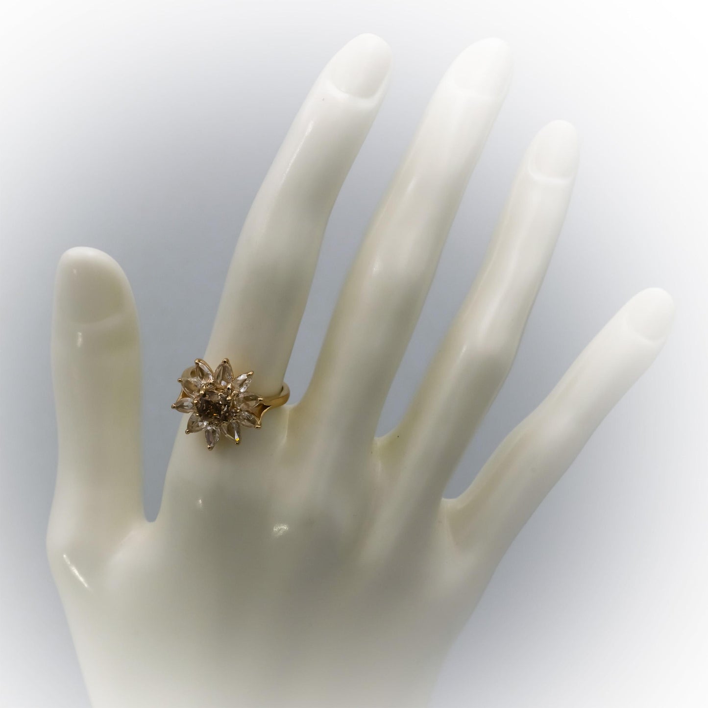 14k Yellow Gold VS Diamond Flower Cocktail Ring 2.31CT w/ 1.17CT Size 6