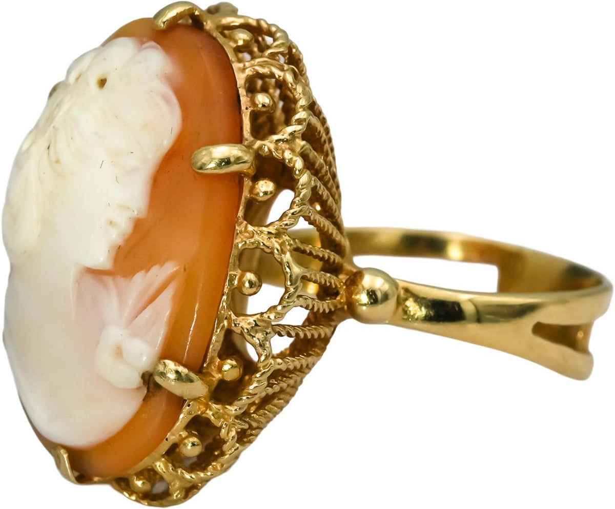 Vintage 14k Yellow Gold Carved Shell Carnelian Cameo Ring Size 9