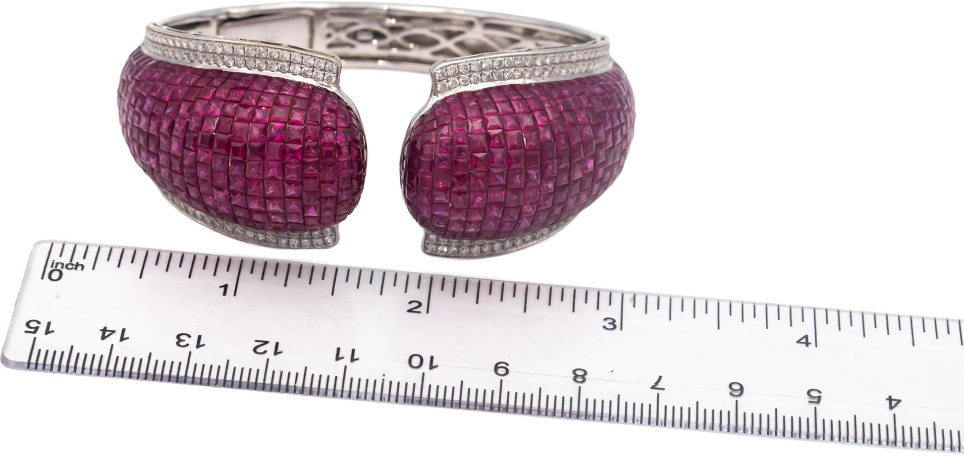 Diamond and Ruby 18k White Gold Cluster Hinged Cuff Bracelet 41.0CT