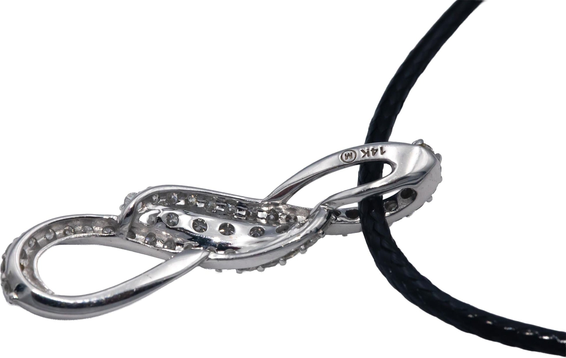 14k White Gold 0.50CT Round Cut Diamond Cluster Ribbon Pendant Necklace