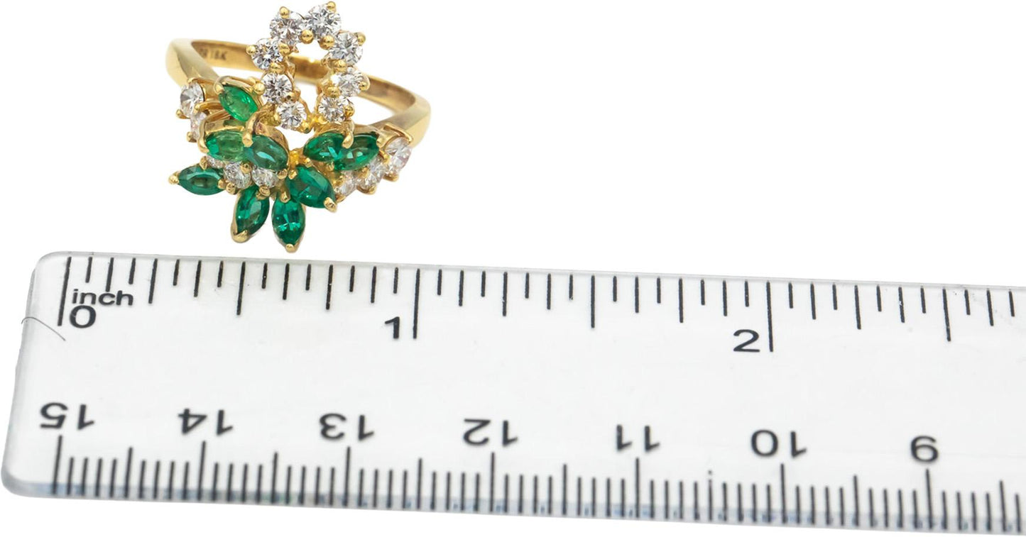 18k Yellow Gold VS Diamond and emerald Cluster Cocktail Ring 2.0CT Size 7
