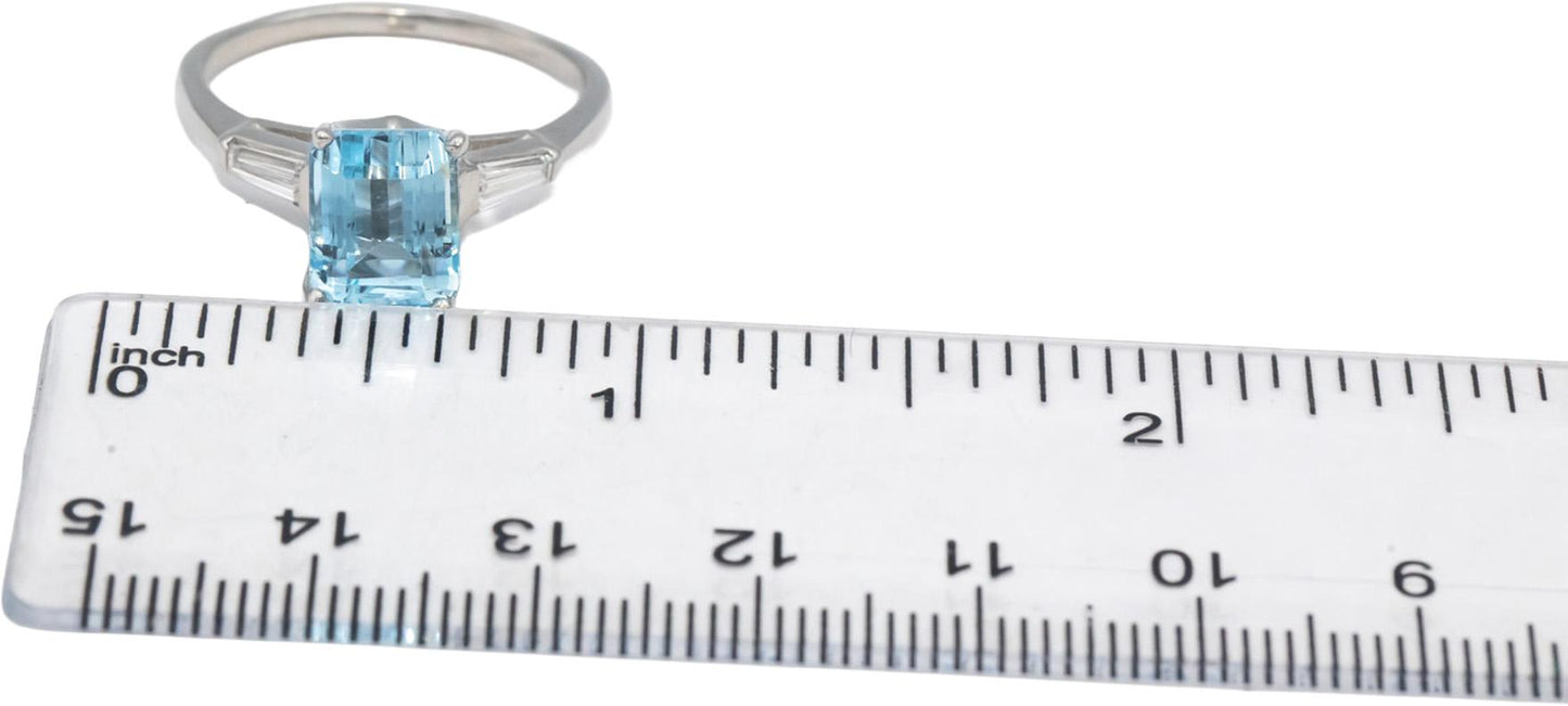 14k White Gold Diamond and Aquamarine Cocktail Ring 2.99CT Size 9