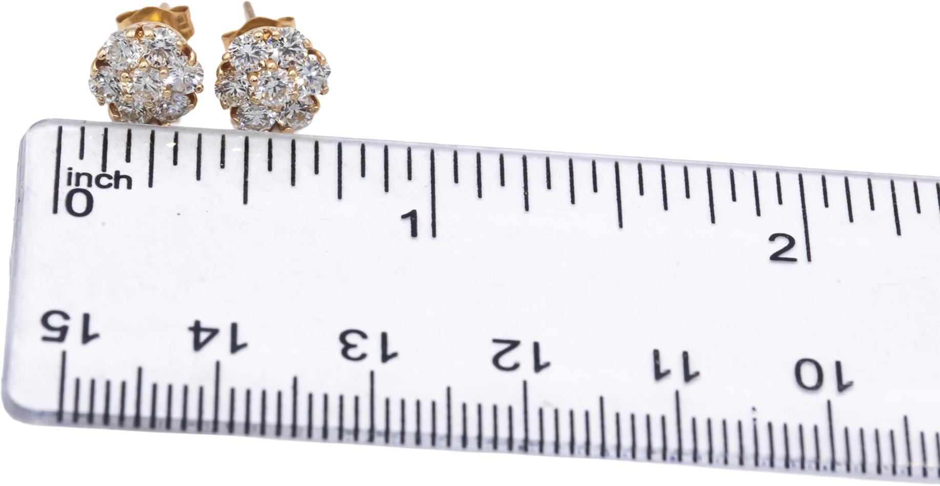14k Yellow Gold Round VS Diamond Cluster Flower Stud Earrings 1.23CT