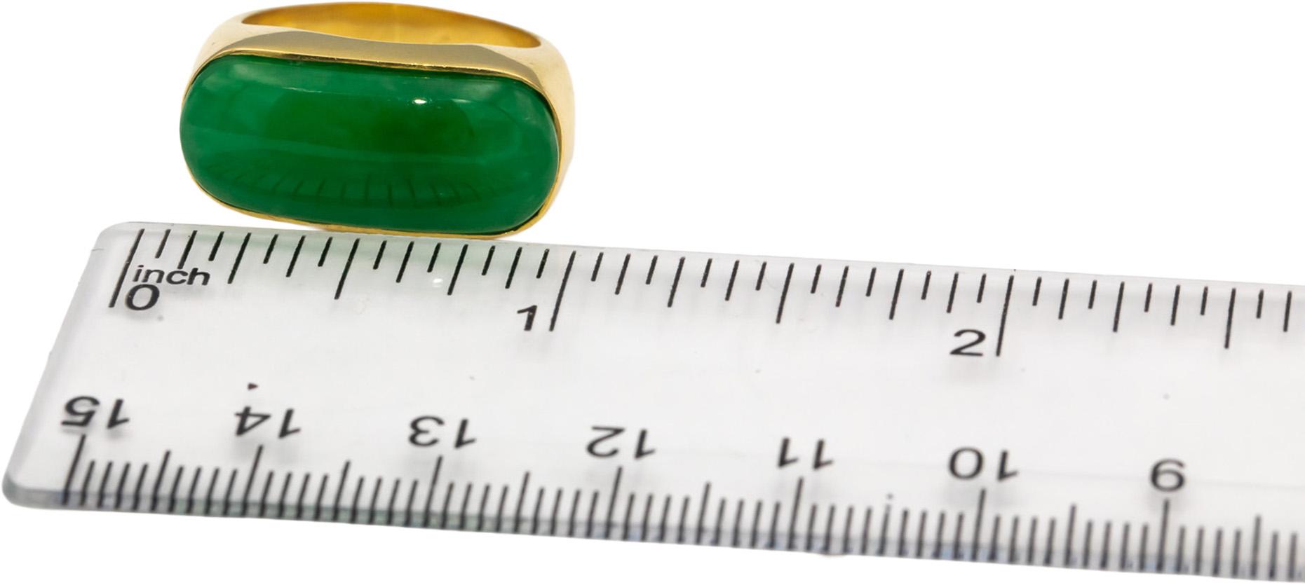 18k Yellow Gold Cabochon Jade Solitaire Cocktail Ring Size 7.25