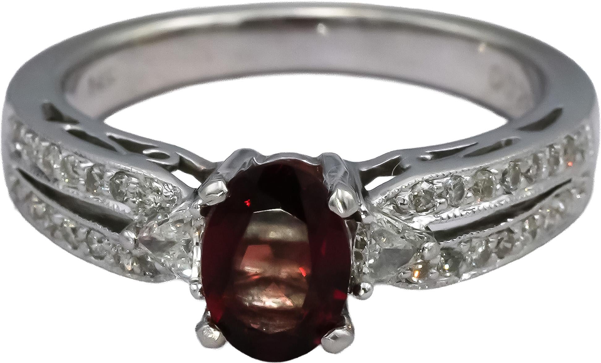 14k White Gold Round Diamond and Oval Garnet Ring 1.08CT Size 6