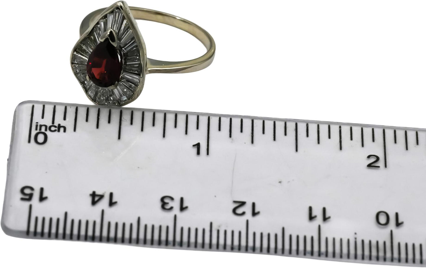 18k White Gold VS Diamond and Garnet Cocktail Ring 2.10CT Size 7.25