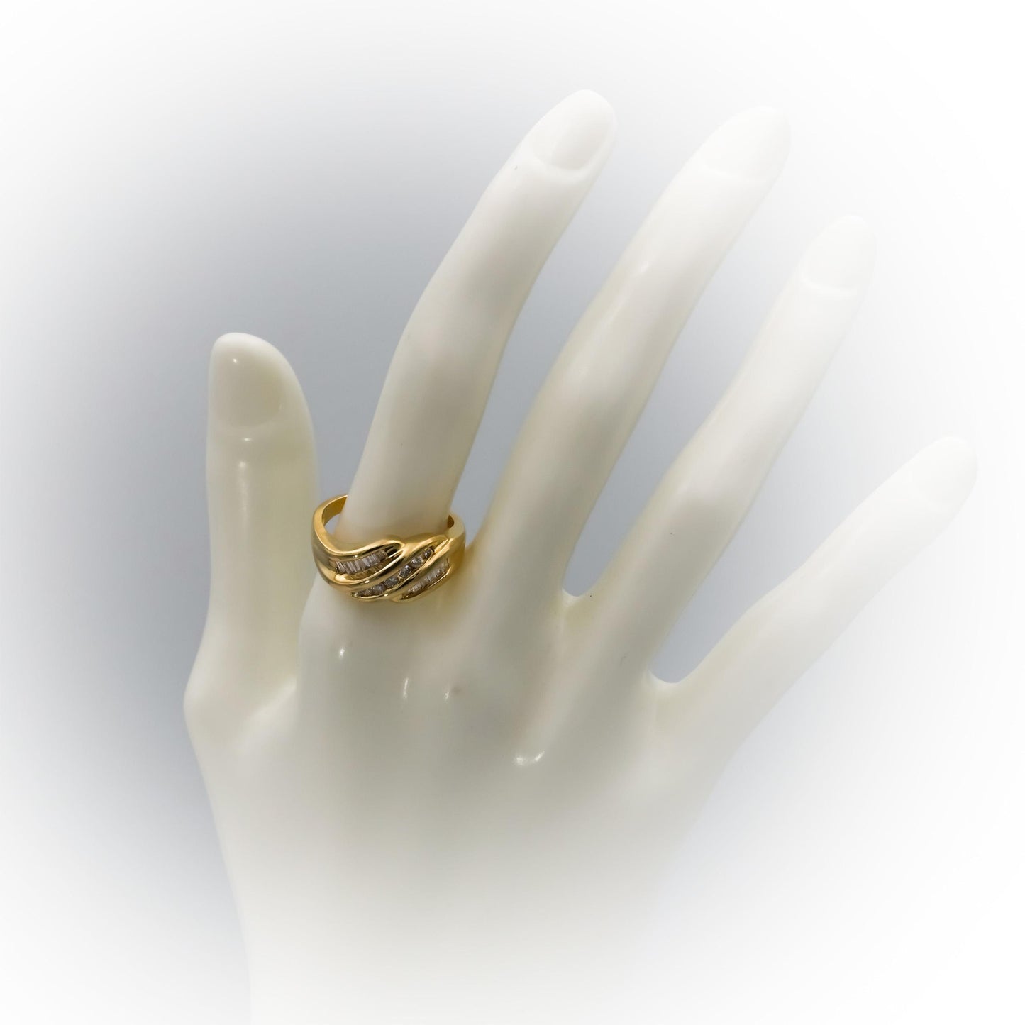 14k Yellow Gold Round and Baguette Diamond Wavy Band Ring 0.50CT Size 8.75