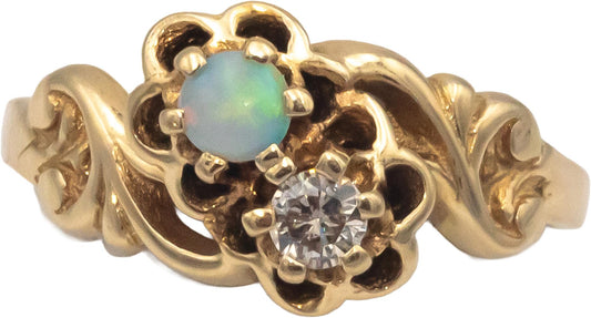 Vintage 14k Yellow Gold 0.10CT Diamond and Opal Floral Ring Size 5.5