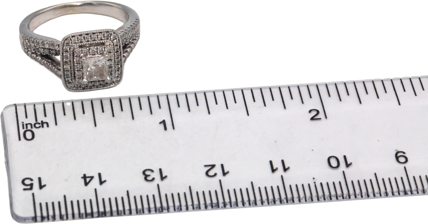 14k White Gold 0.90CT Diamond Engagement Ring w/ 0.40CT Center Size 6