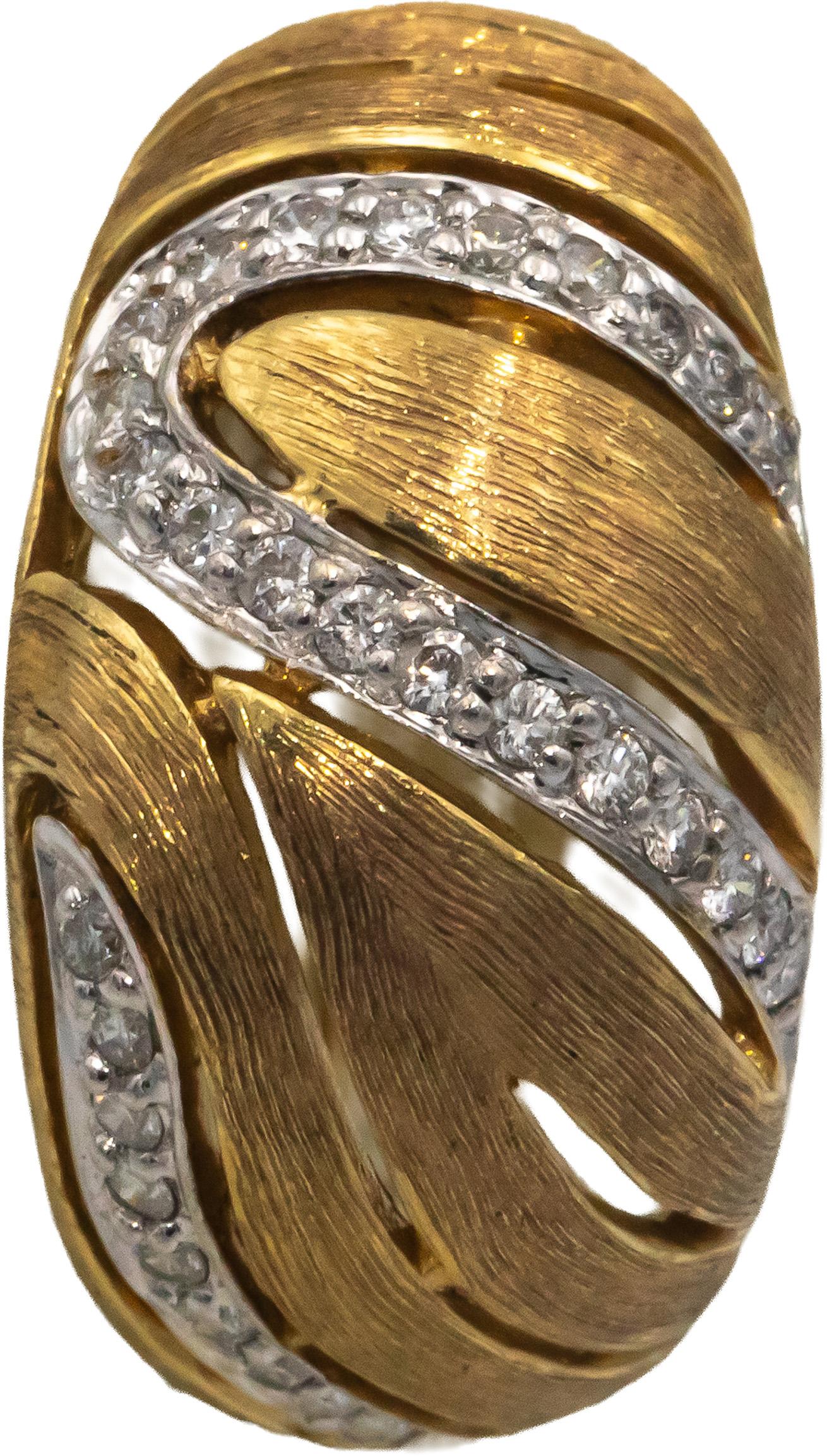 14k Yellow & White Gold 0.50CT Round Cut Diamond Florentine Curved Earrings