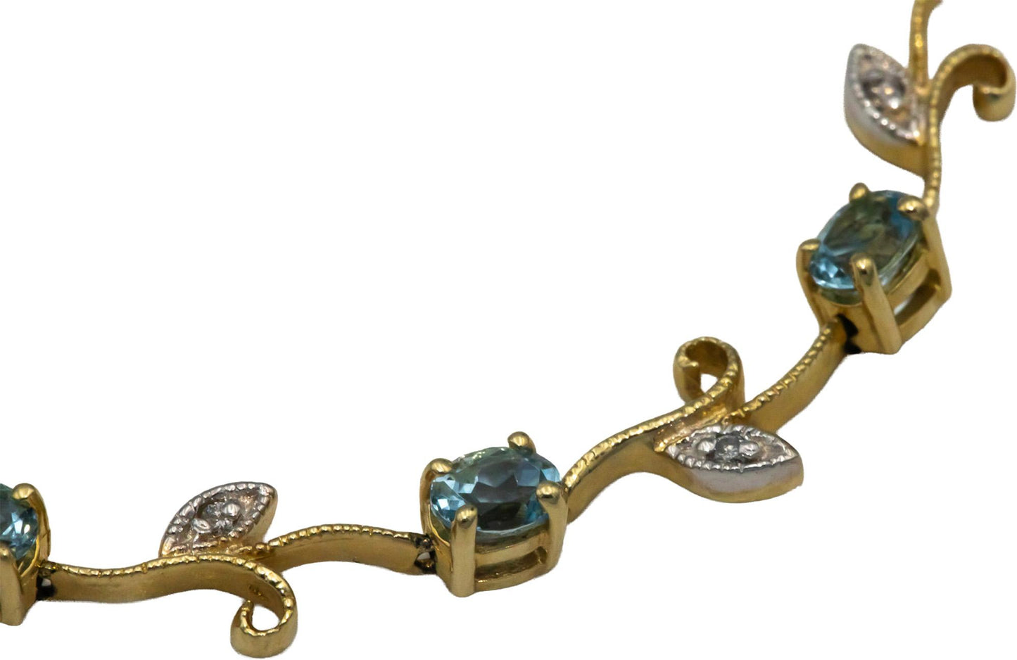 14k Yellow Gold 1.56CT Diamond and Aquamarine Floral Link Bracelet