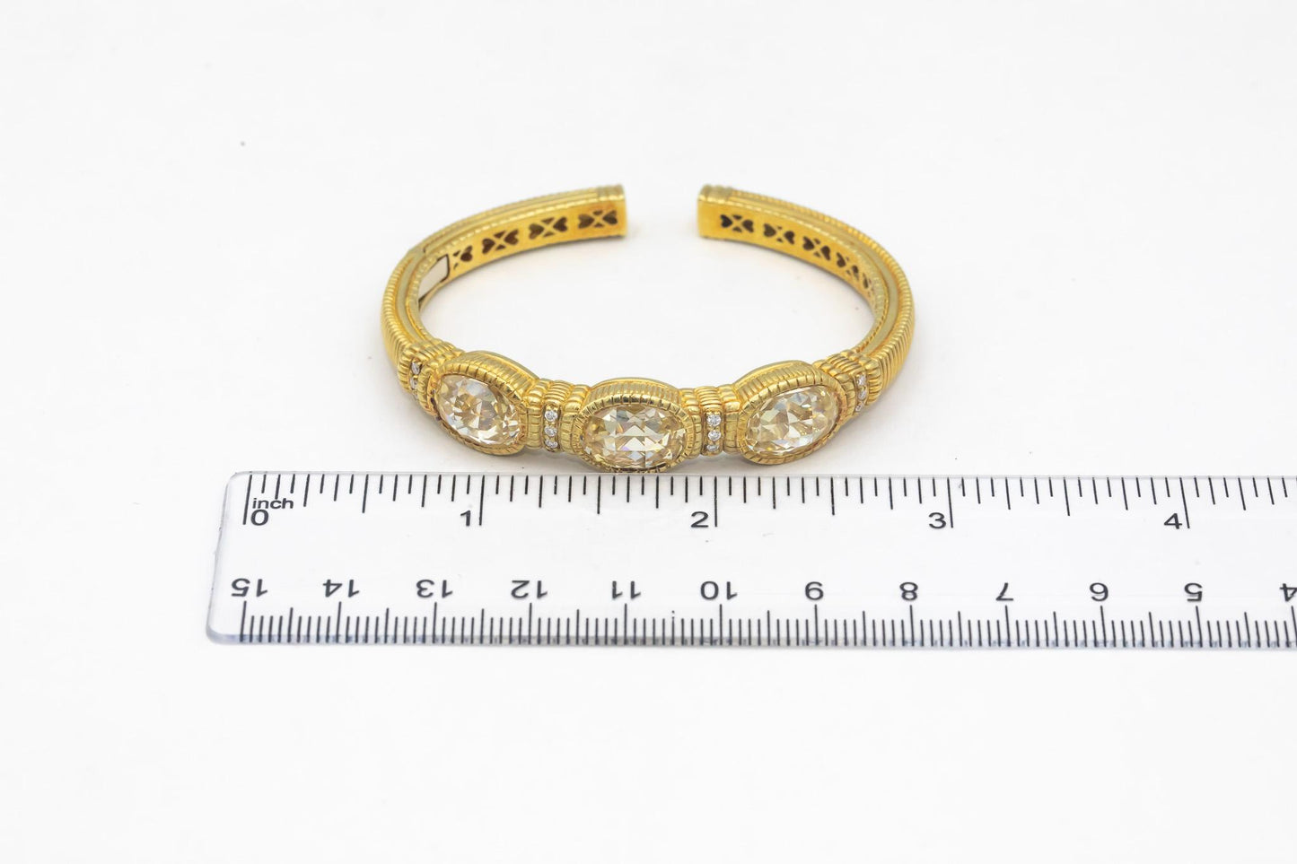 JUDITH RIPKA 18k Yellow Gold 10.18CT Diamond and Quartz Cuff Bracelet