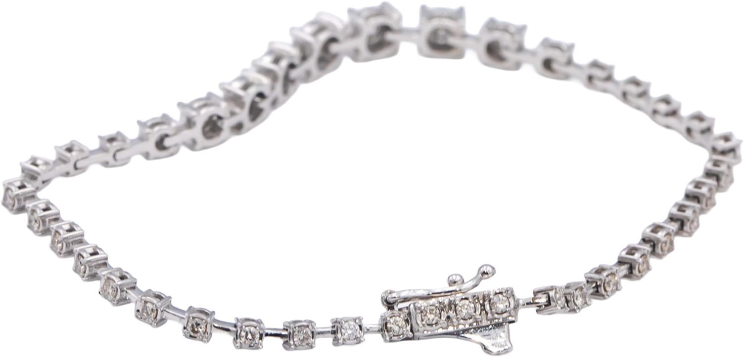 14k White Gold Round Diamond Graduated Width Bracelet 1.0CT