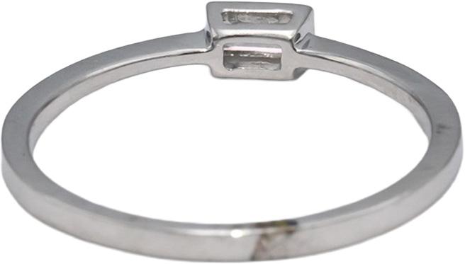 18k White Gold Emerald Cut Bezel Set Diamond Solitaire Band Ring 0.08CT Size 7