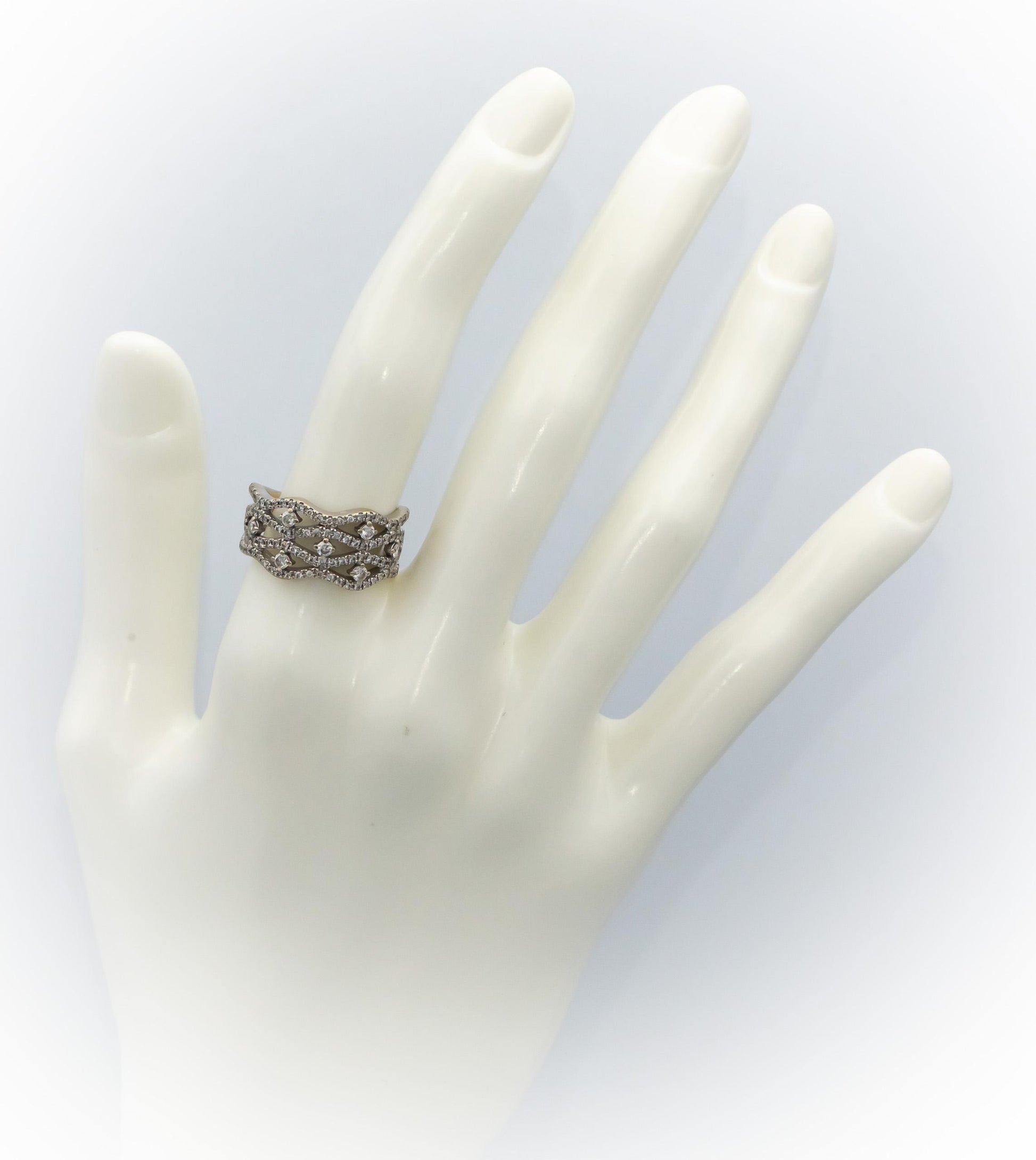 14k White Gold Round Diamond Cocktail Ring 0.50CT Size 6