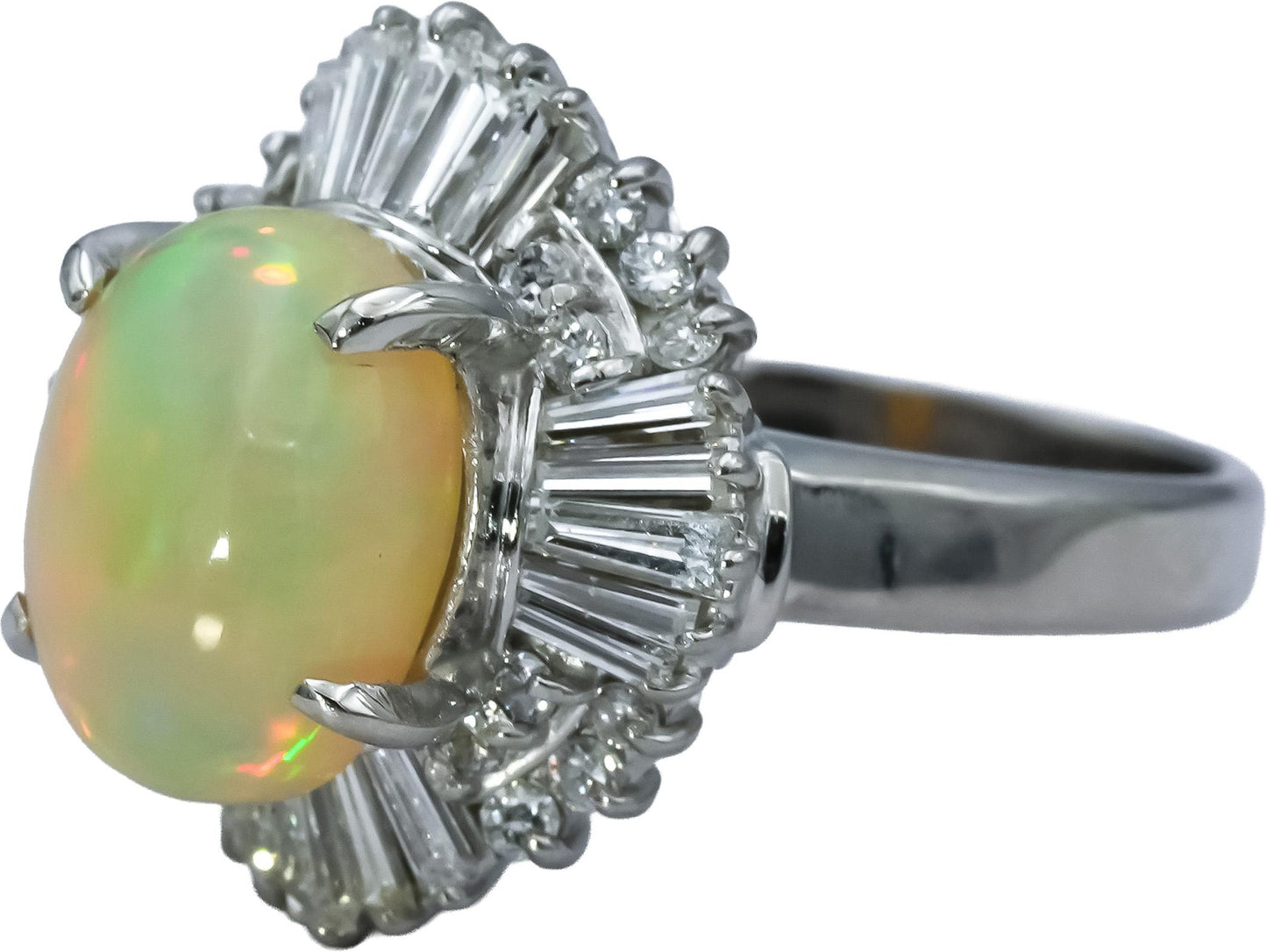 Platinum VS Diamond and Cabochon Opal Cocktail Ring 3.94CTW Size 4.5