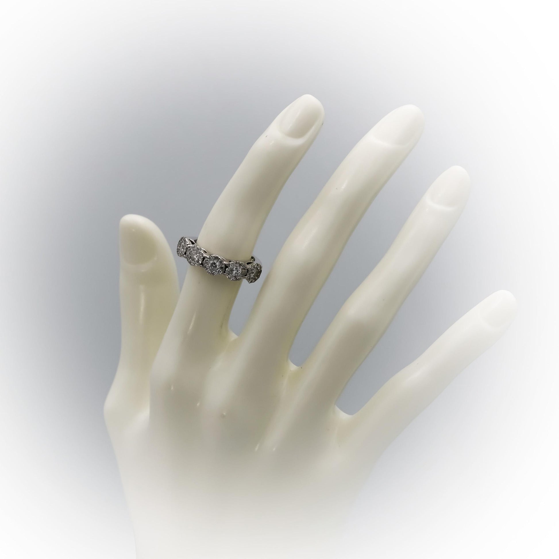14k White Gold Round Diamond Cluster Flower Band Ring 1.0CT Size 5.75