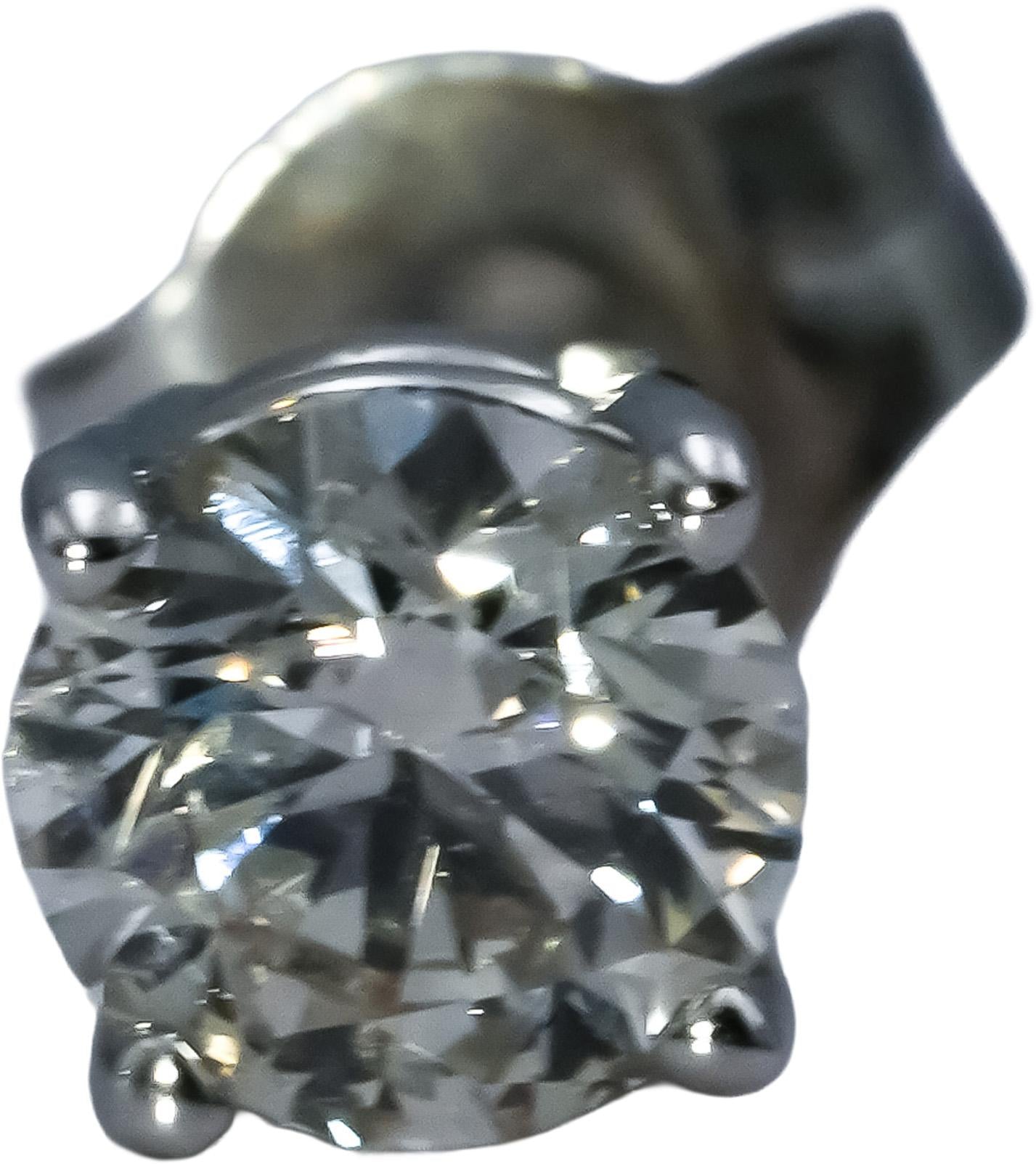 14k White Gold Round Diamond Stud Earrings 0.58CT
